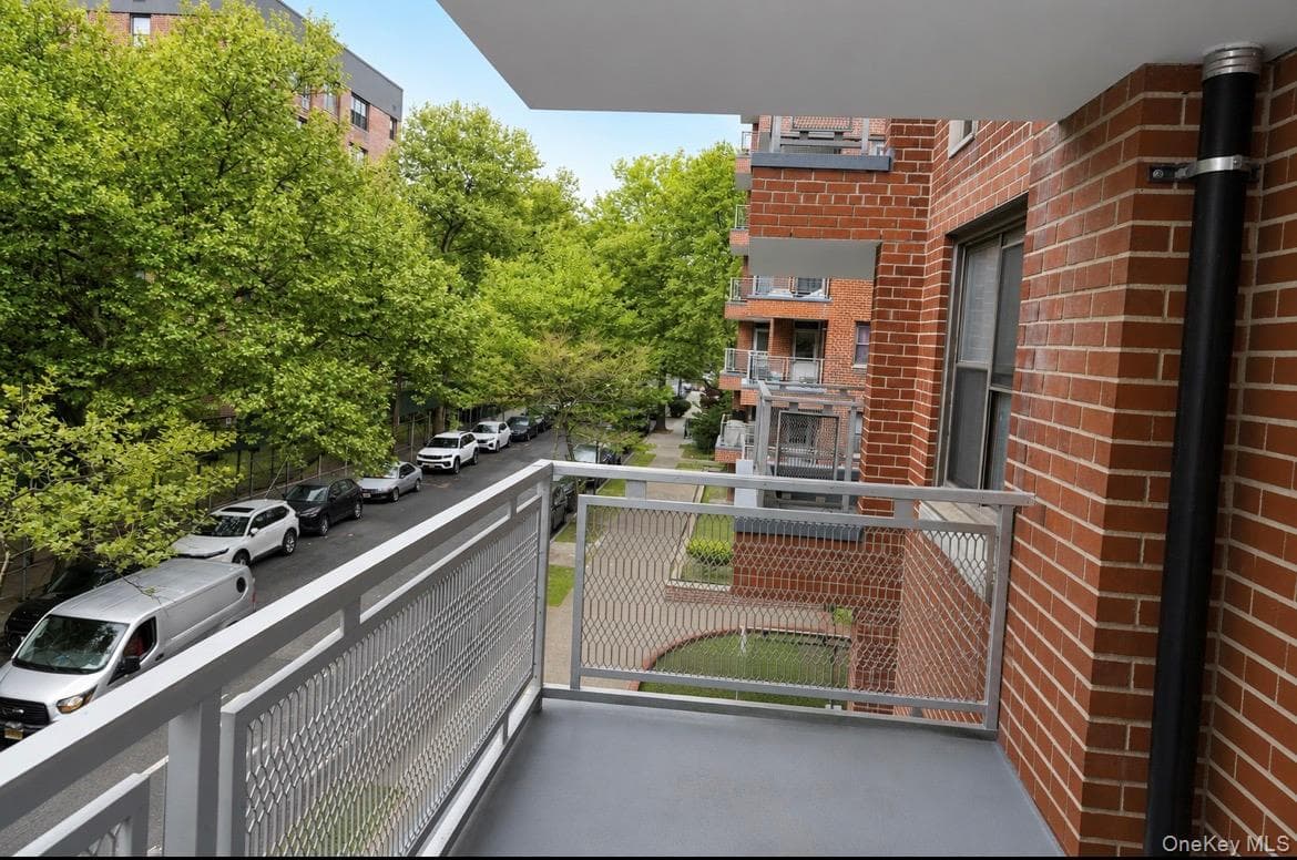 1165 E 54th Street Unit: 3S thumbnail 3