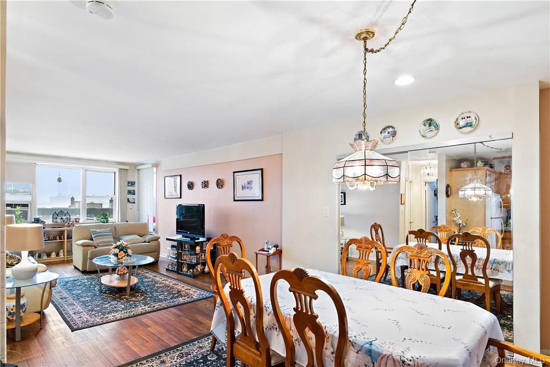 525 W 236 Street Unit: 5B thumbnail 8