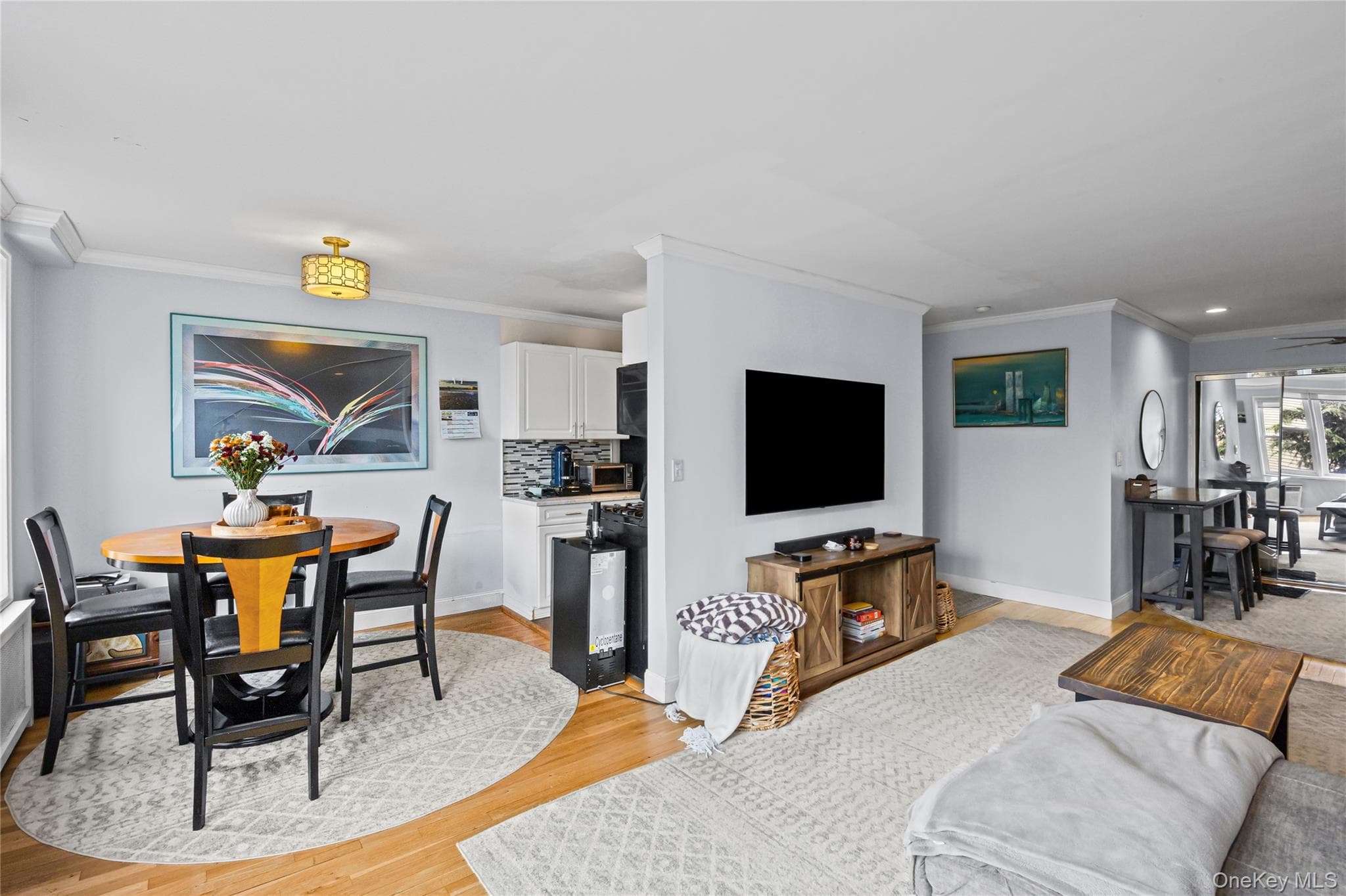 1 E Broadway Unit: 3D thumbnail 19