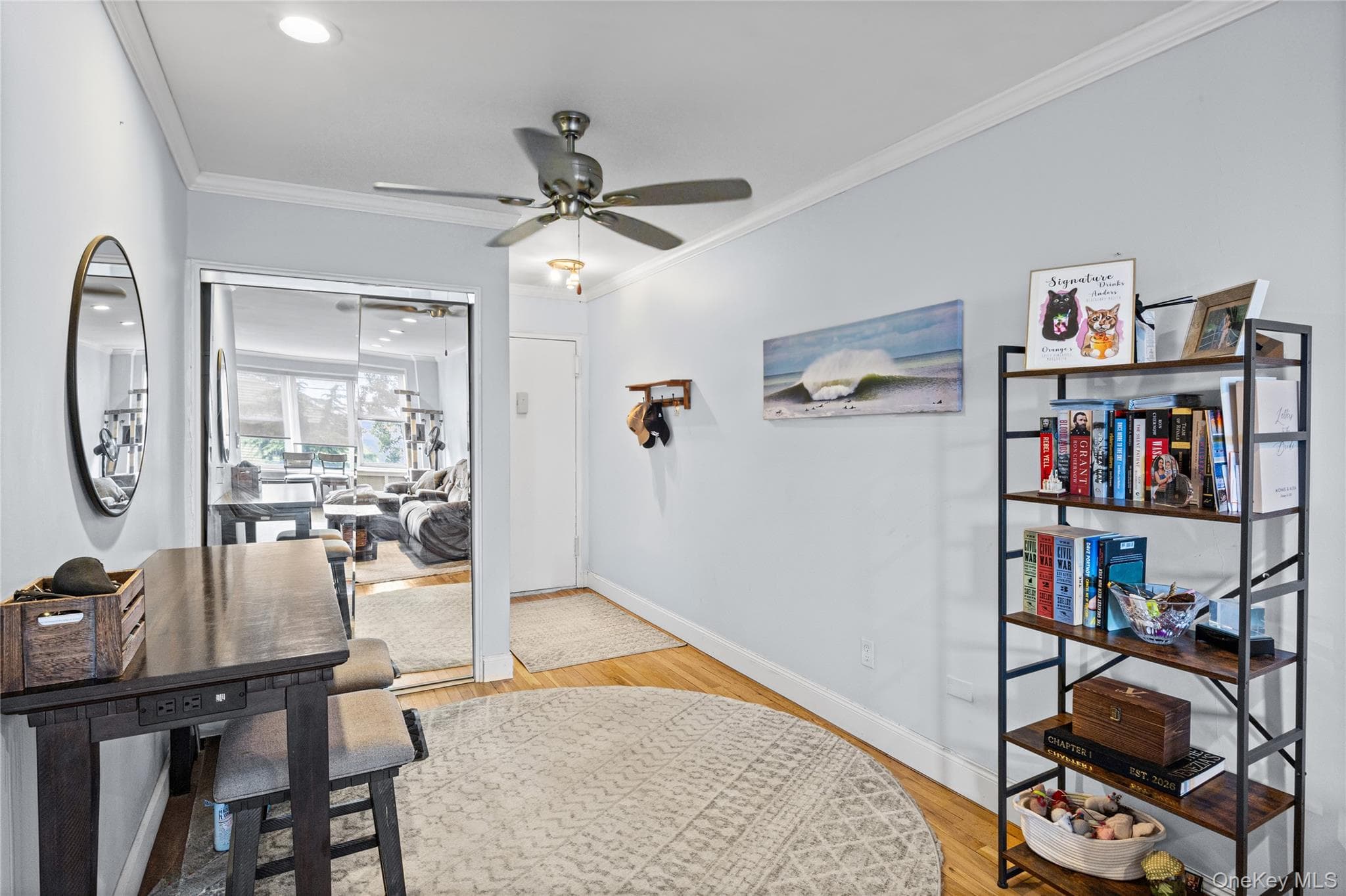 1 E Broadway Unit: 3D thumbnail 9