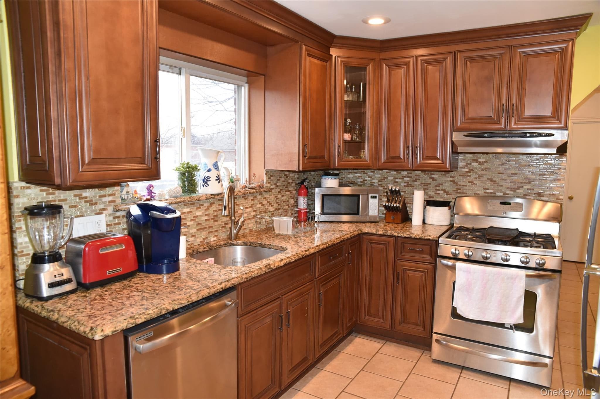 806 Waring Avenue thumbnail 9