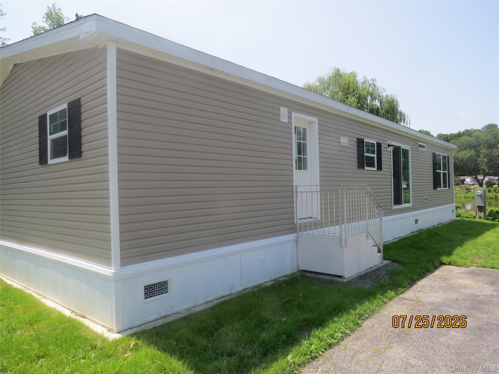 723 Beekman Road Unit: 70 thumbnail 3