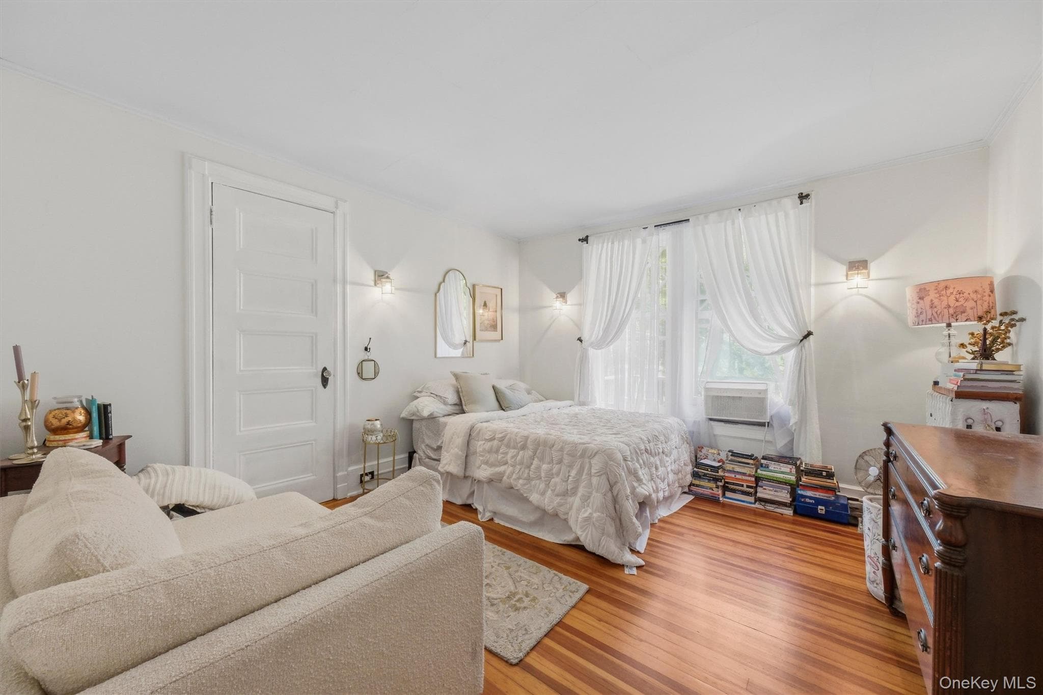 83 Hooker Avenue thumbnail 33