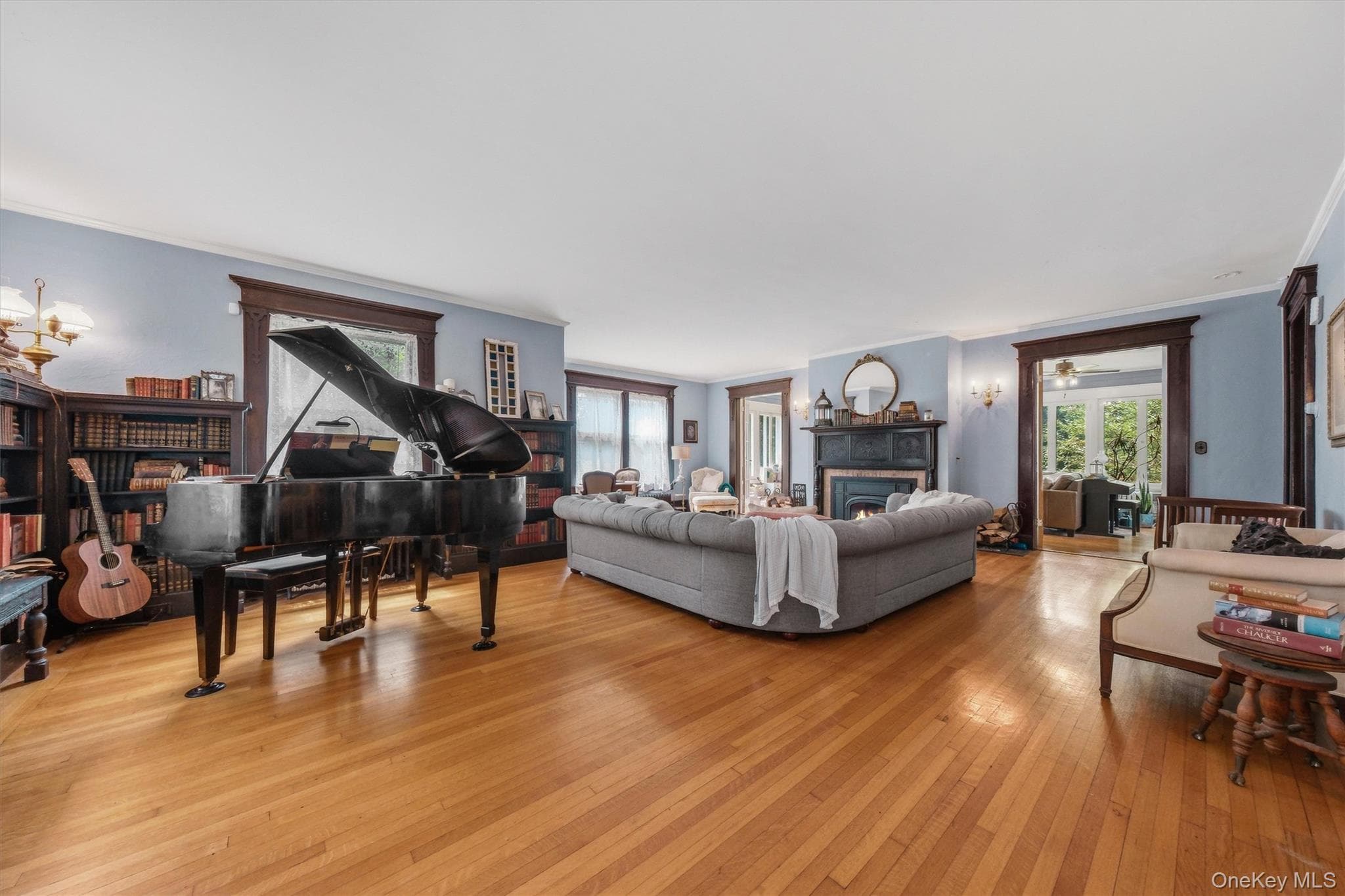 83 Hooker Avenue thumbnail 7