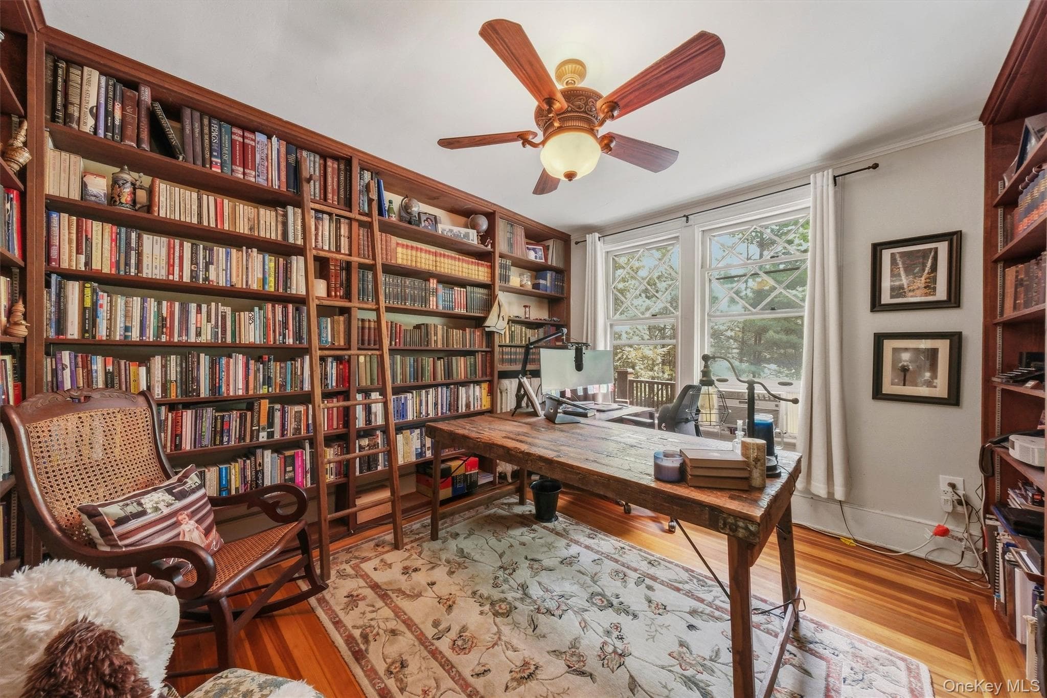 83 Hooker Avenue thumbnail 35