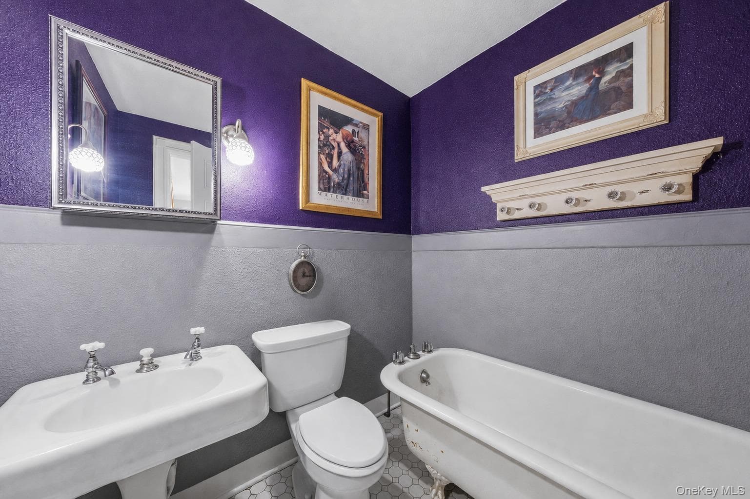 83 Hooker Avenue thumbnail 32