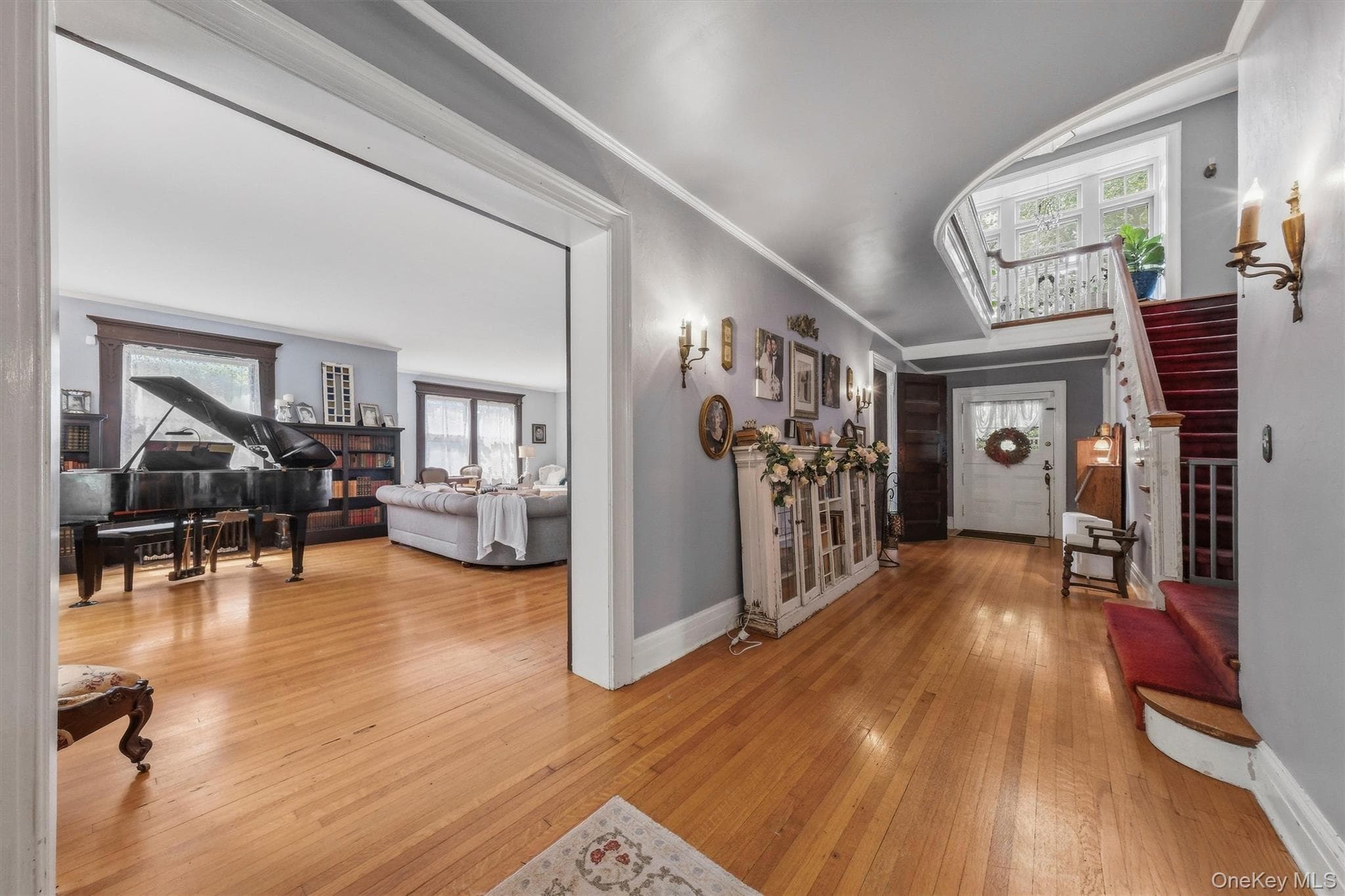 83 Hooker Avenue thumbnail 6