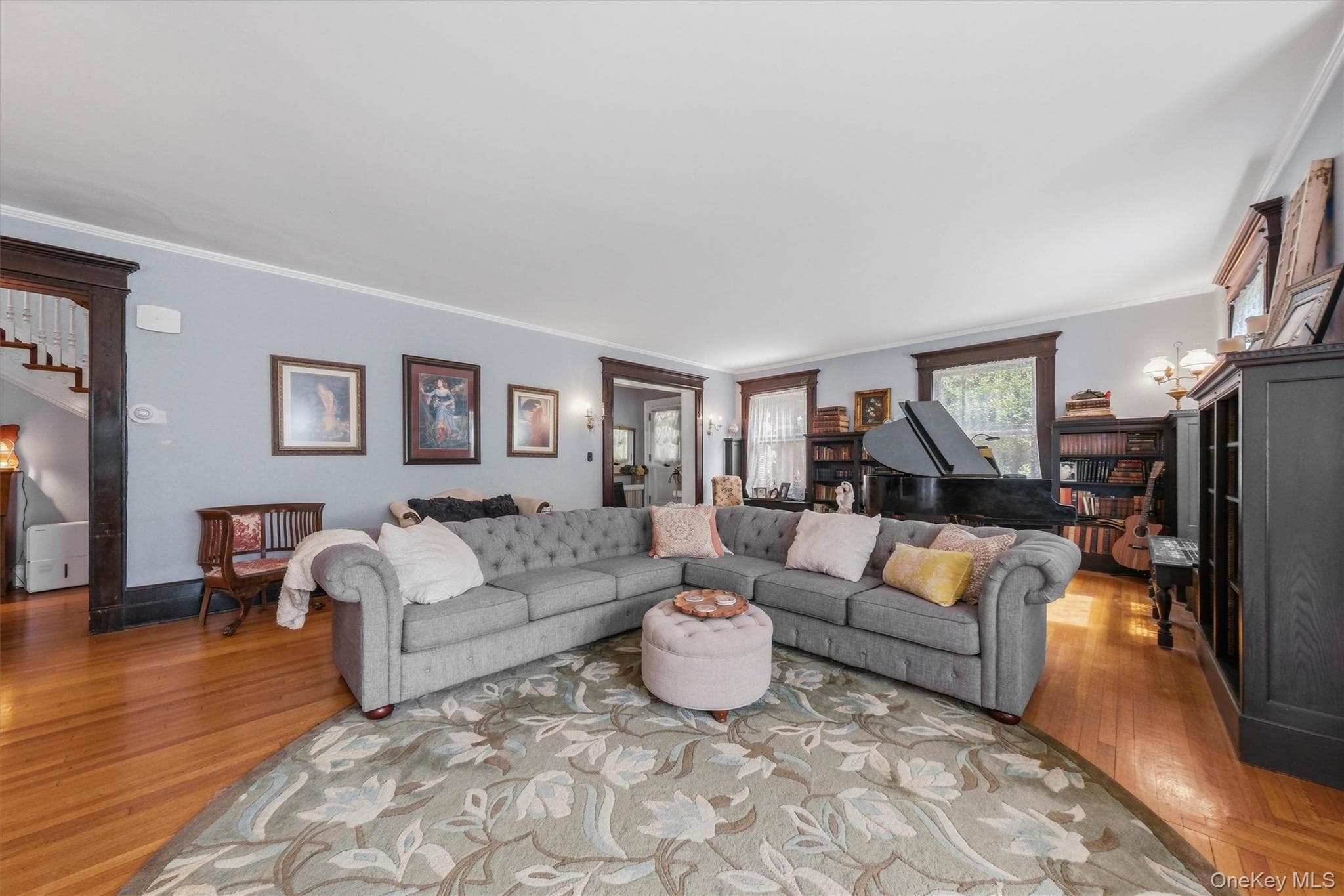 83 Hooker Avenue thumbnail 9