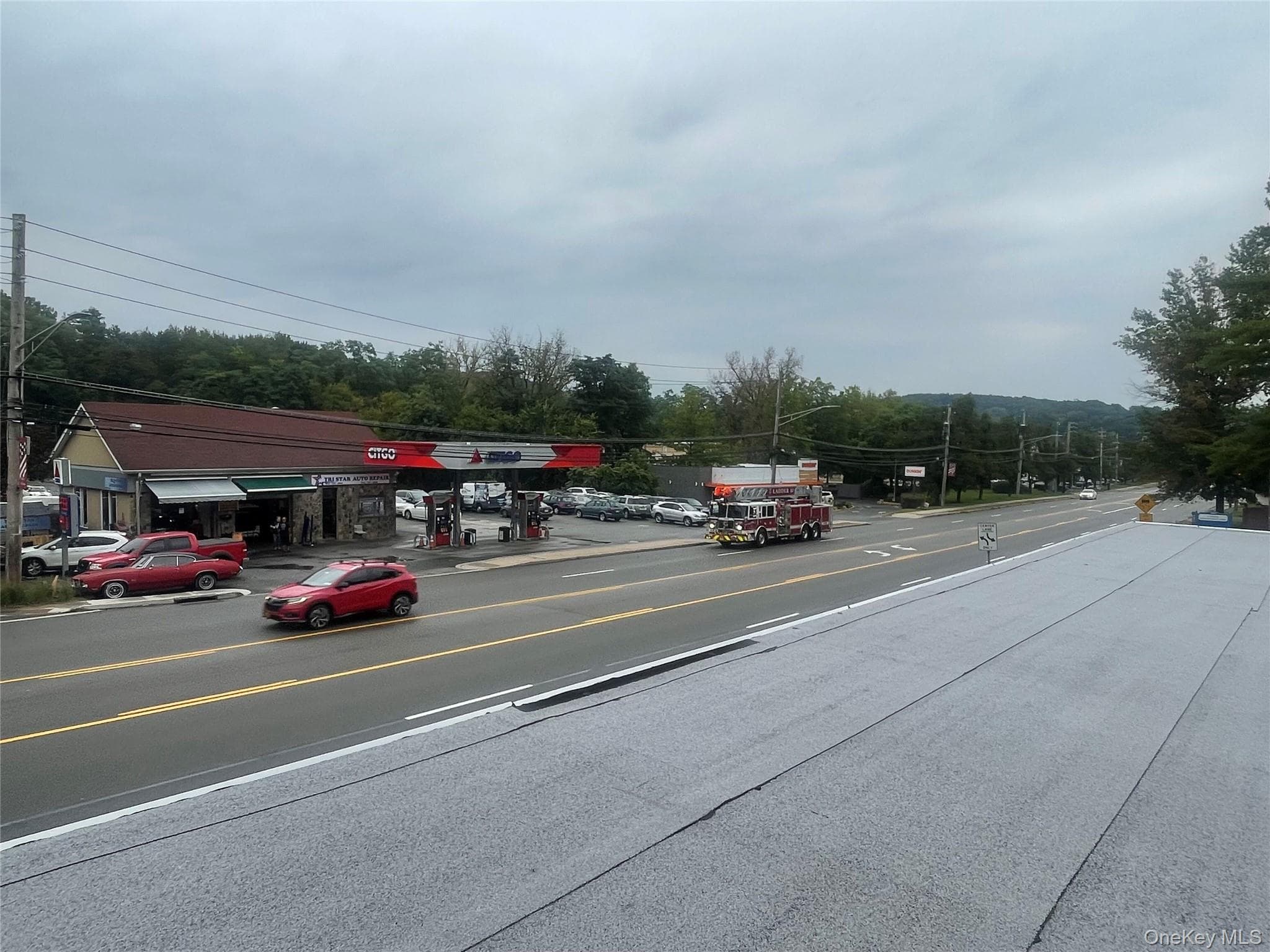 2093 E Main St St thumbnail 9