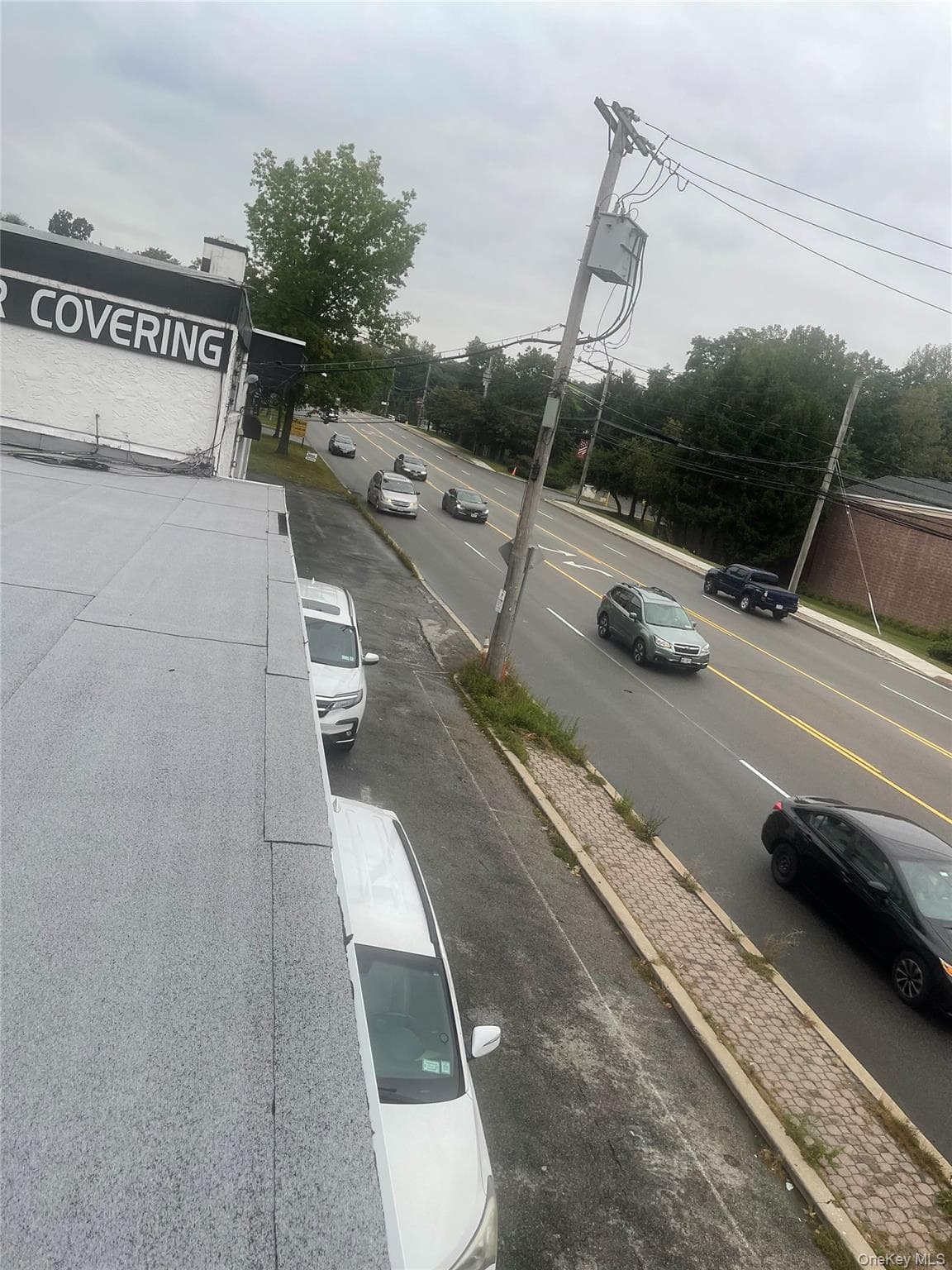 2093 E Main St St thumbnail 5