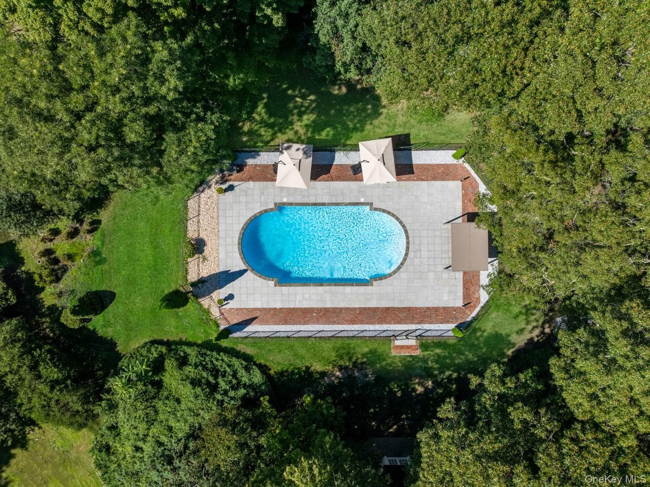 10 Laurel Woods Drive thumbnail 31