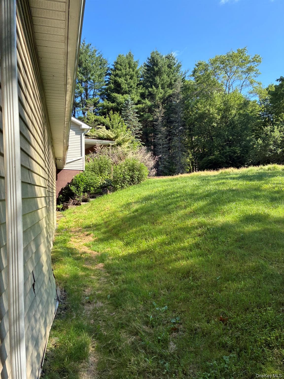 1140 Harvard Road thumbnail 15