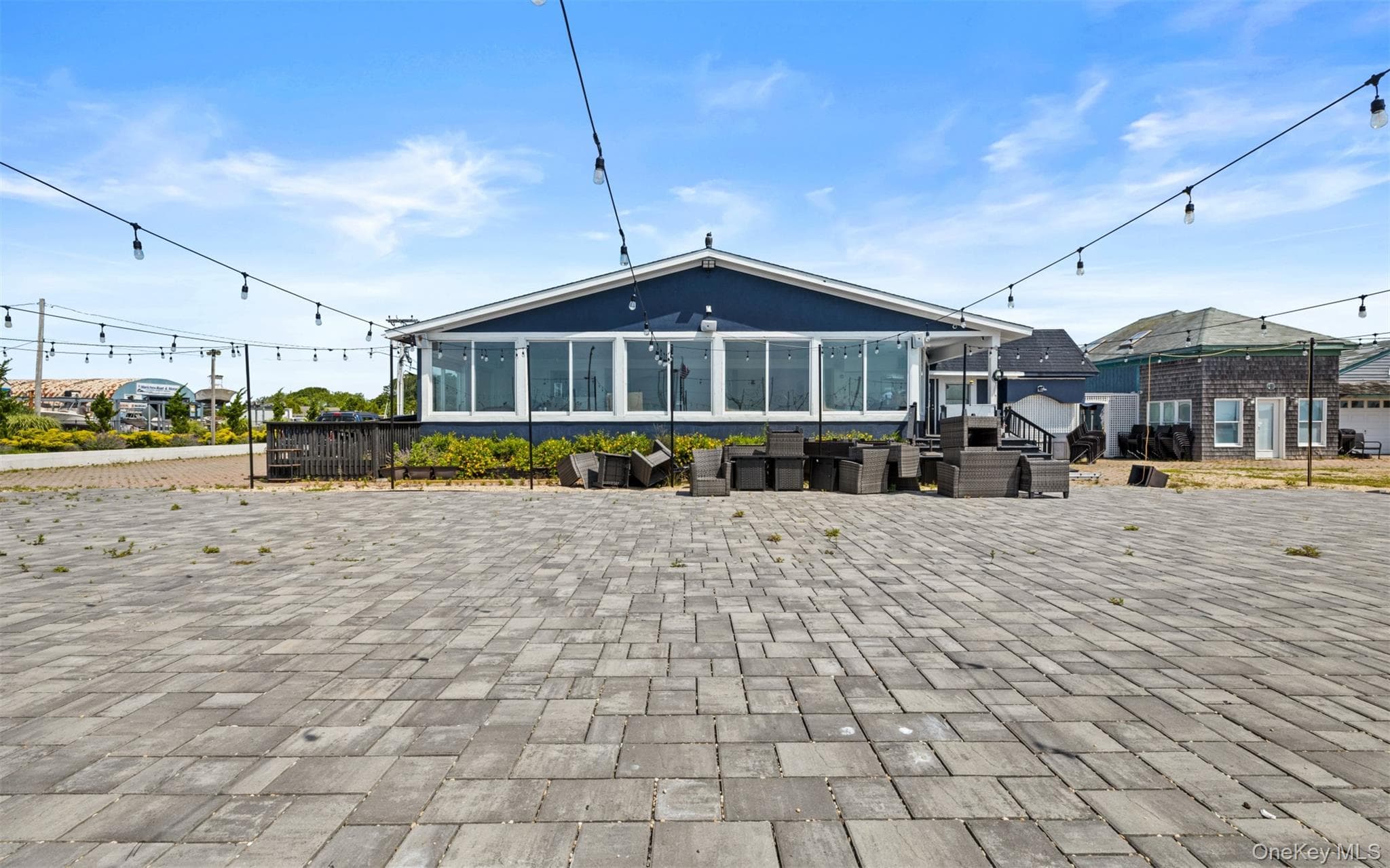 215 Atlantic Avenue thumbnail 7