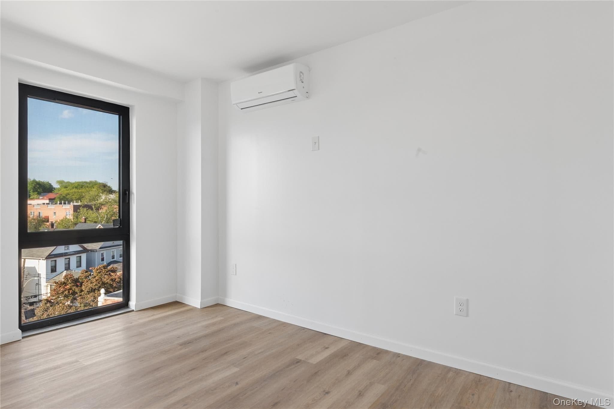 70-25 Queens Boulevard Unit: 7J thumbnail 9