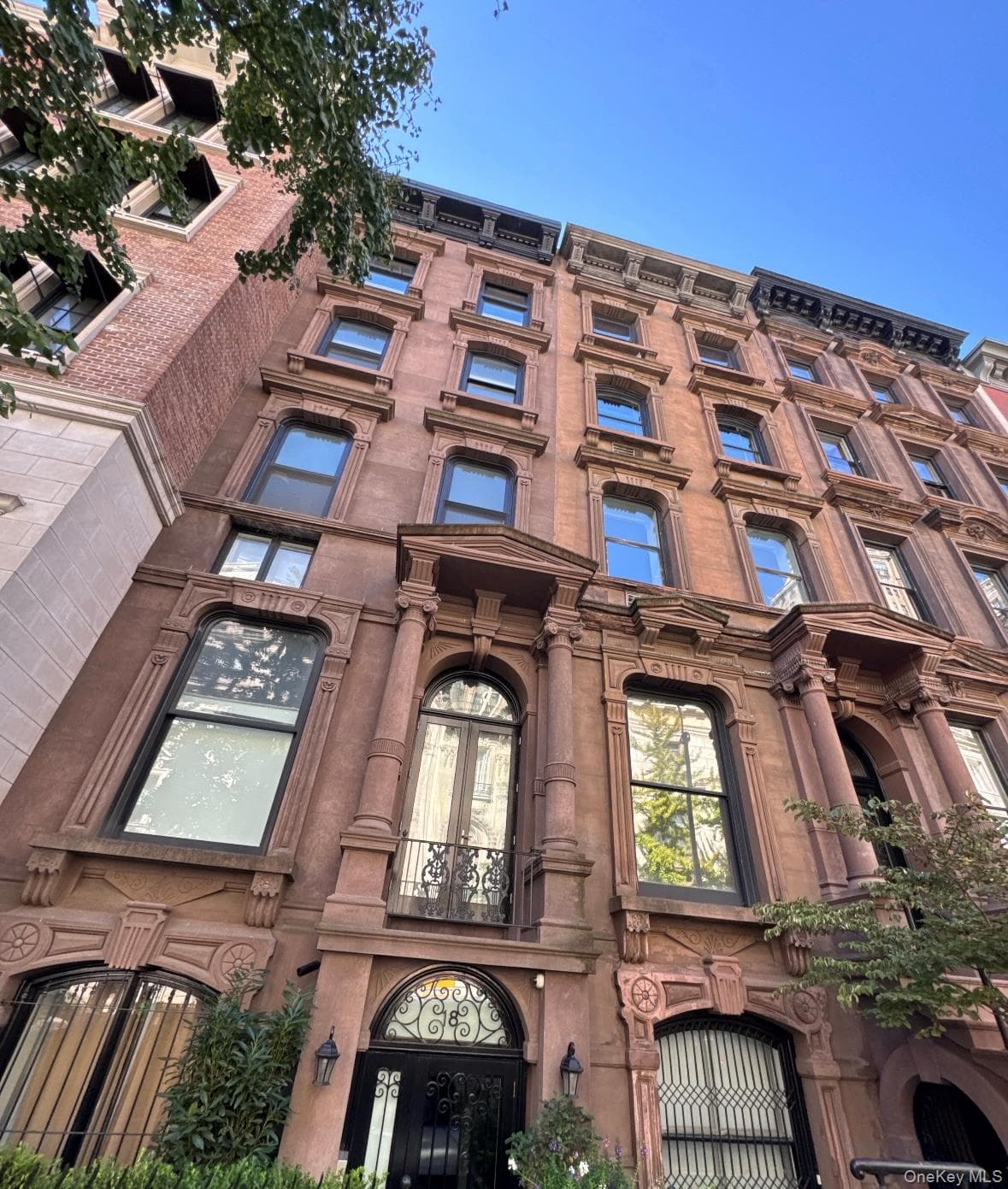 18 E 63rd Street Unit: 1 thumbnail 10