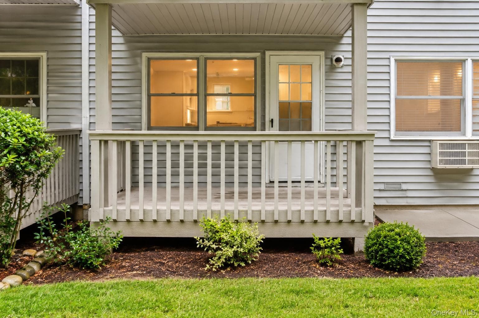 292 Hubert Humphrey Drive thumbnail 15