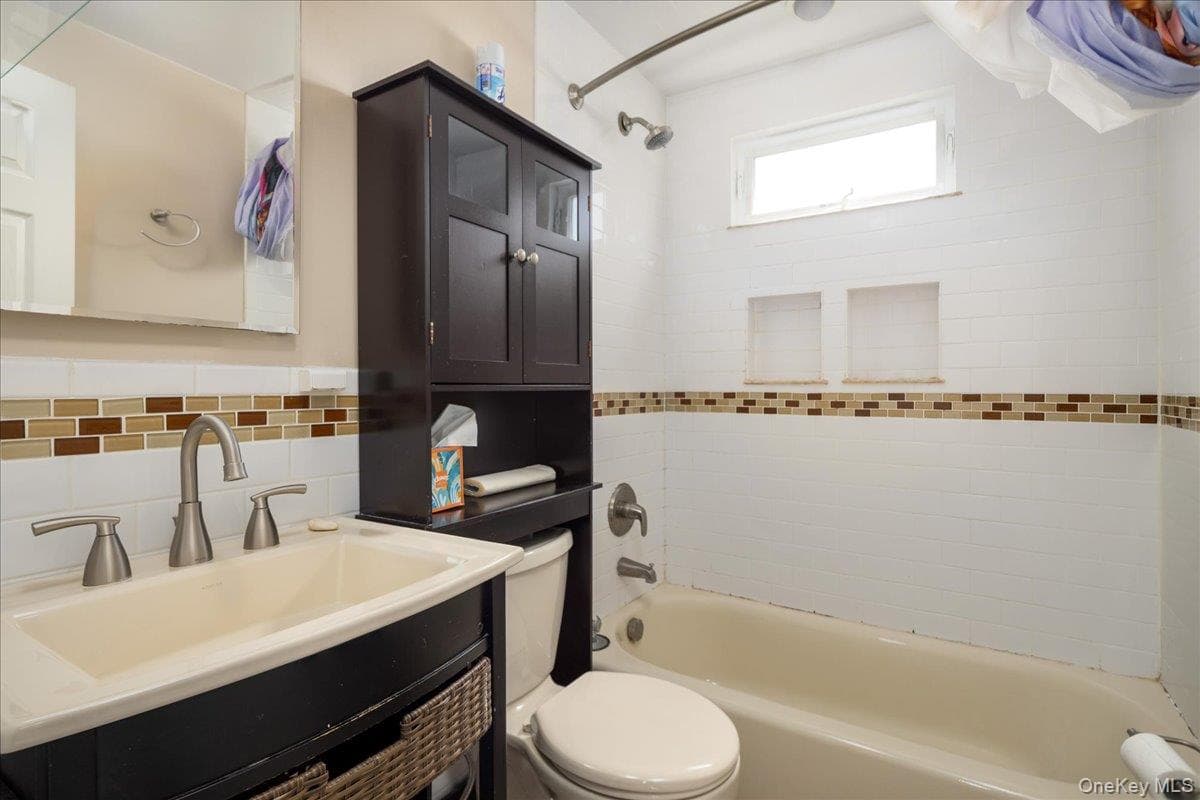 48 Hommell Street thumbnail 15