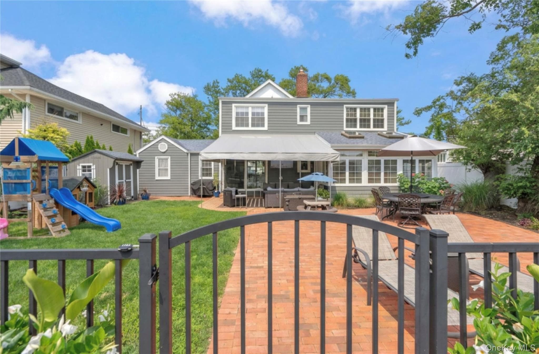 57 Beach Road thumbnail 21