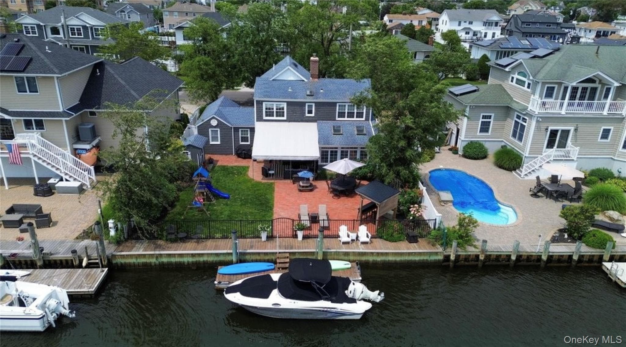 57 Beach Road thumbnail 28