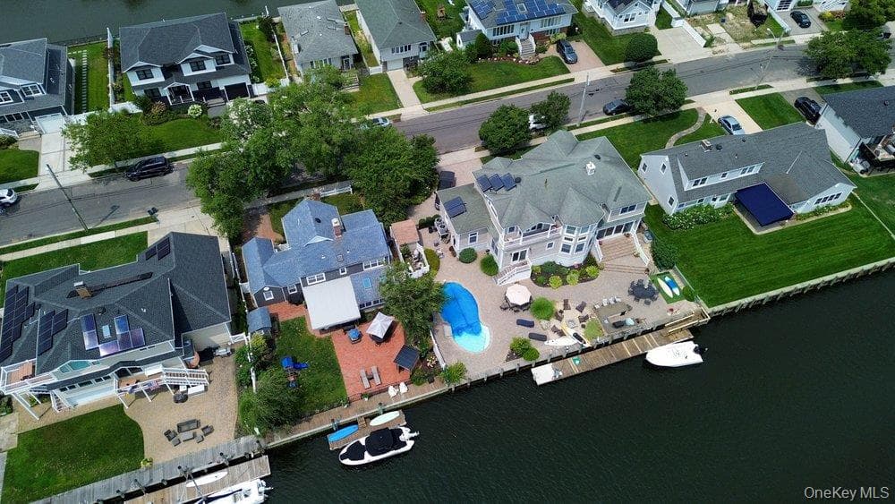 57 Beach Road thumbnail 29