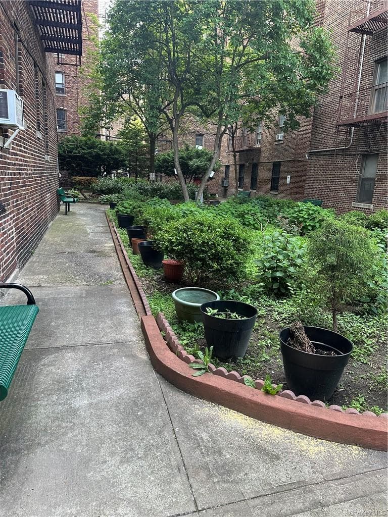 2922 Barnes Avenue Unit: 6E thumbnail 14