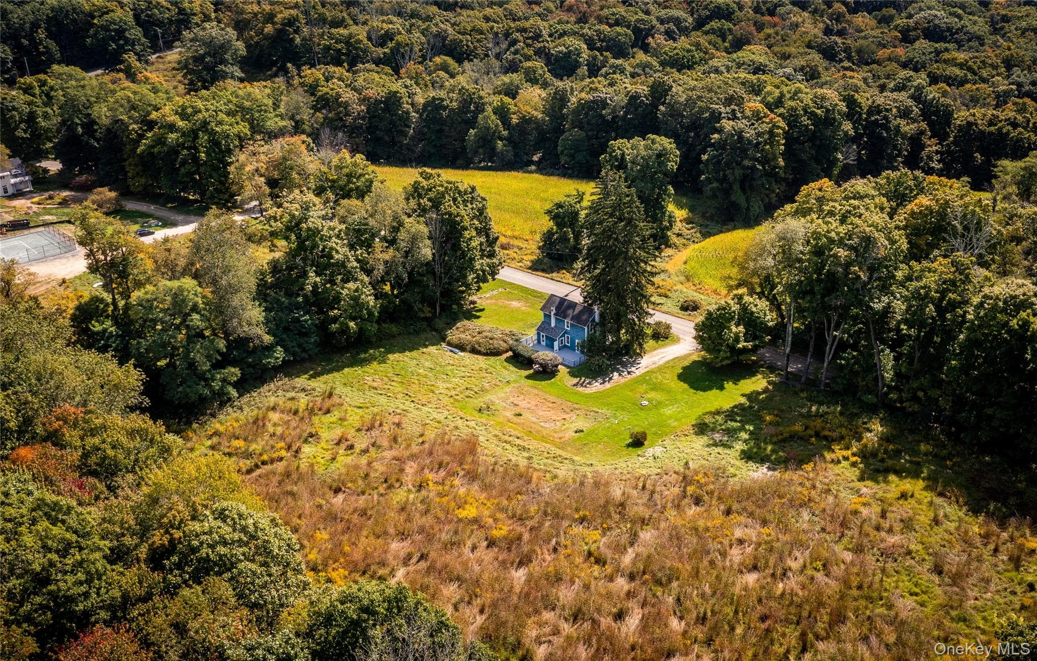 672 Tower Hill Road thumbnail 32