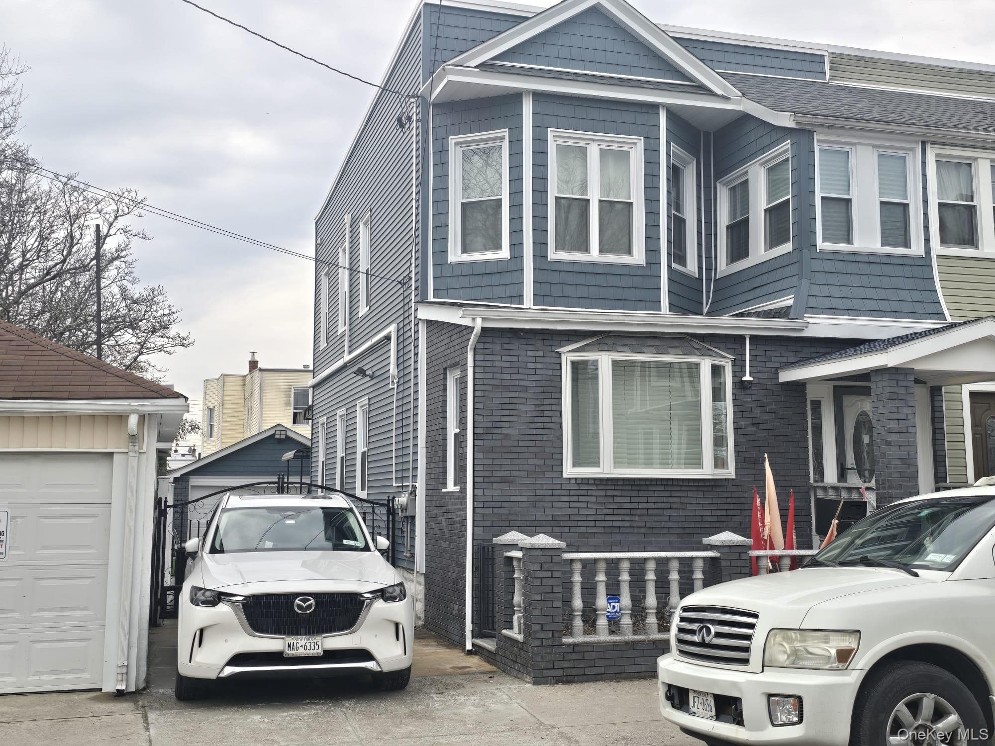 10156 107th Street photo 1