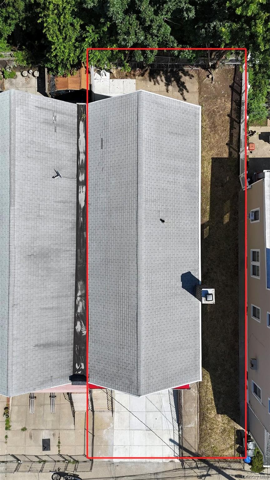 2887 Lamport Place thumbnail 35