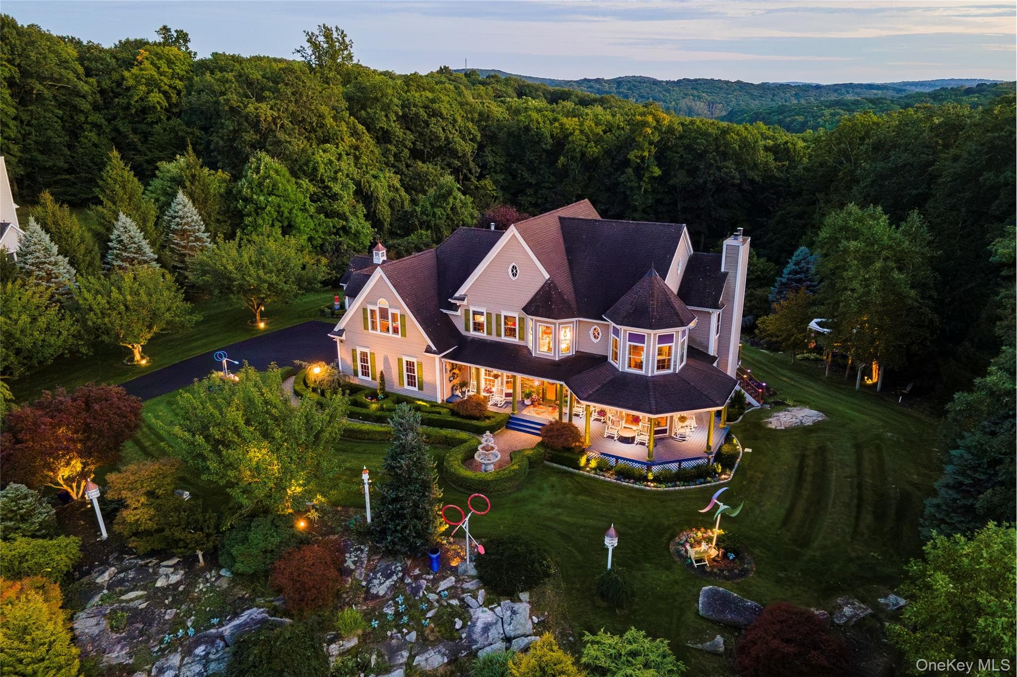 40 Sprucetop Drive thumbnail 49