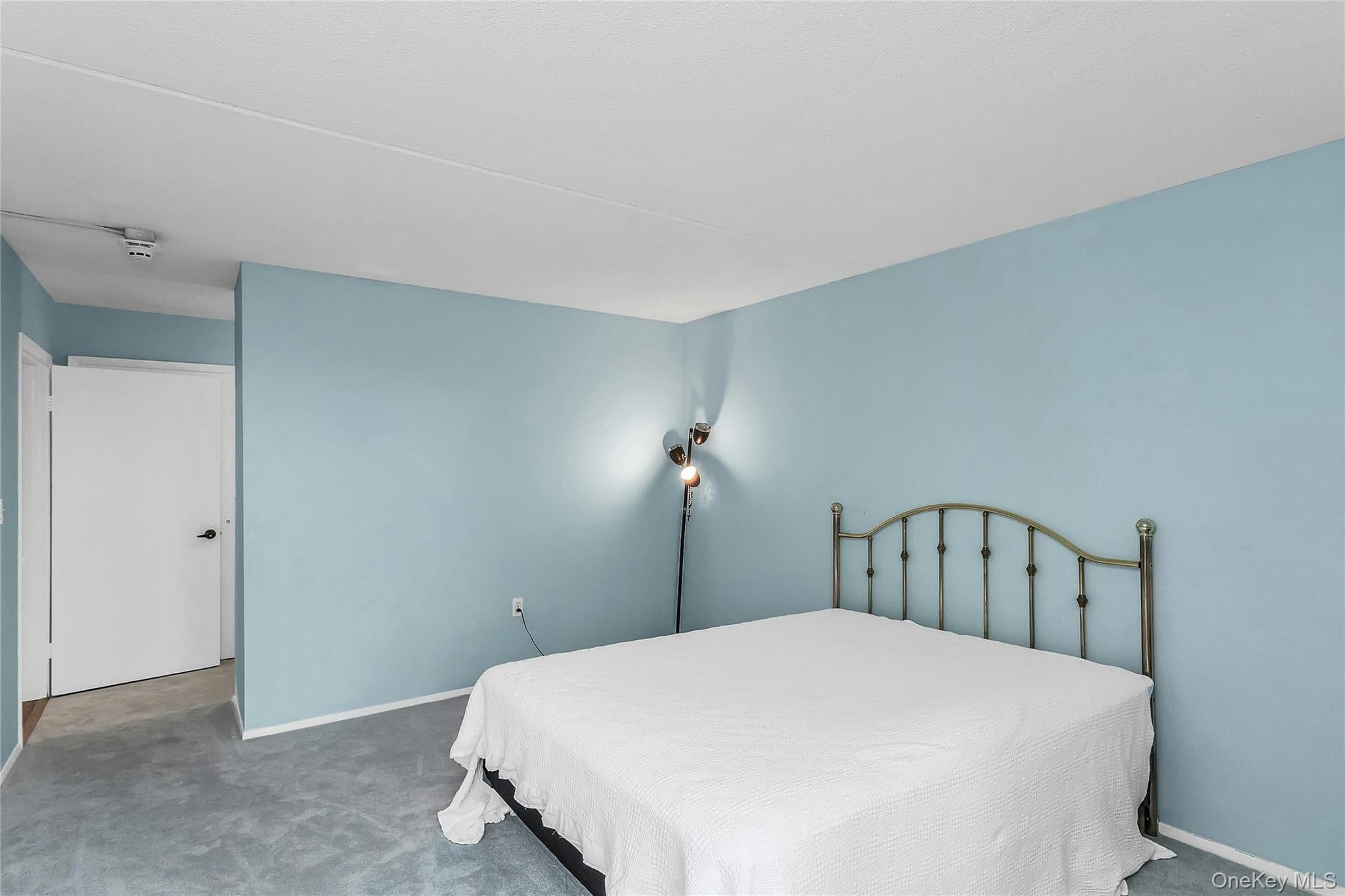 800 Willis Avenue Unit: 105 thumbnail 12