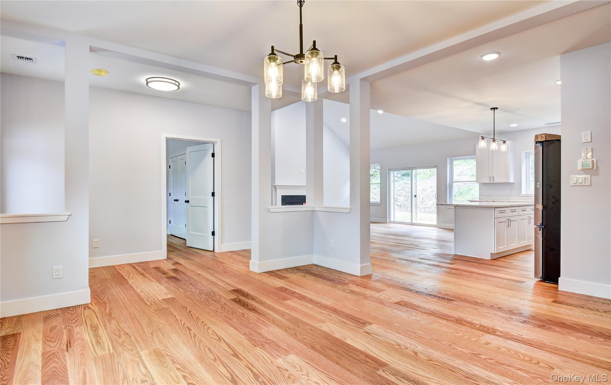 12 Tamarack Drive thumbnail 7