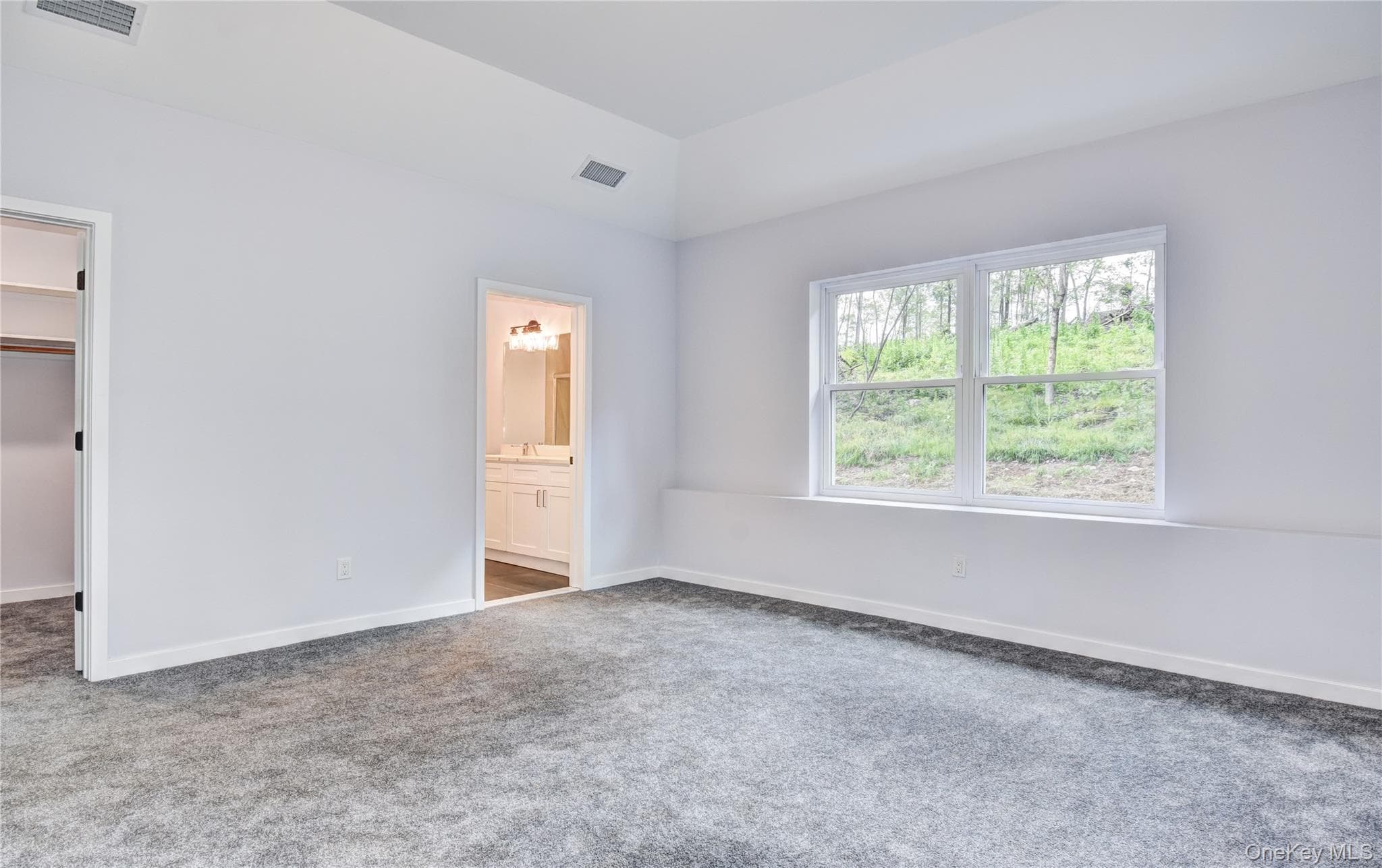 12 Tamarack Drive thumbnail 15