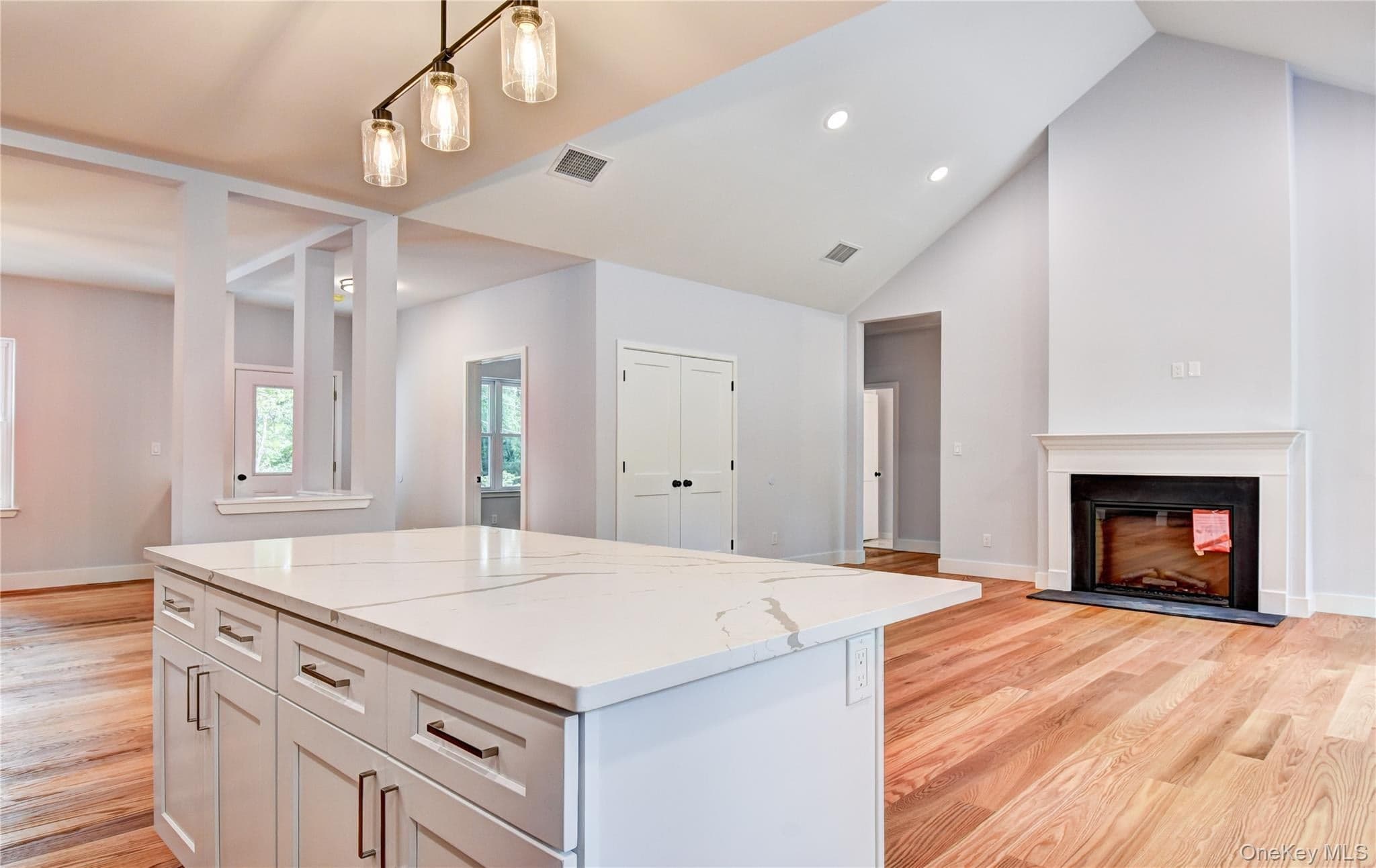 12 Tamarack Drive thumbnail 24