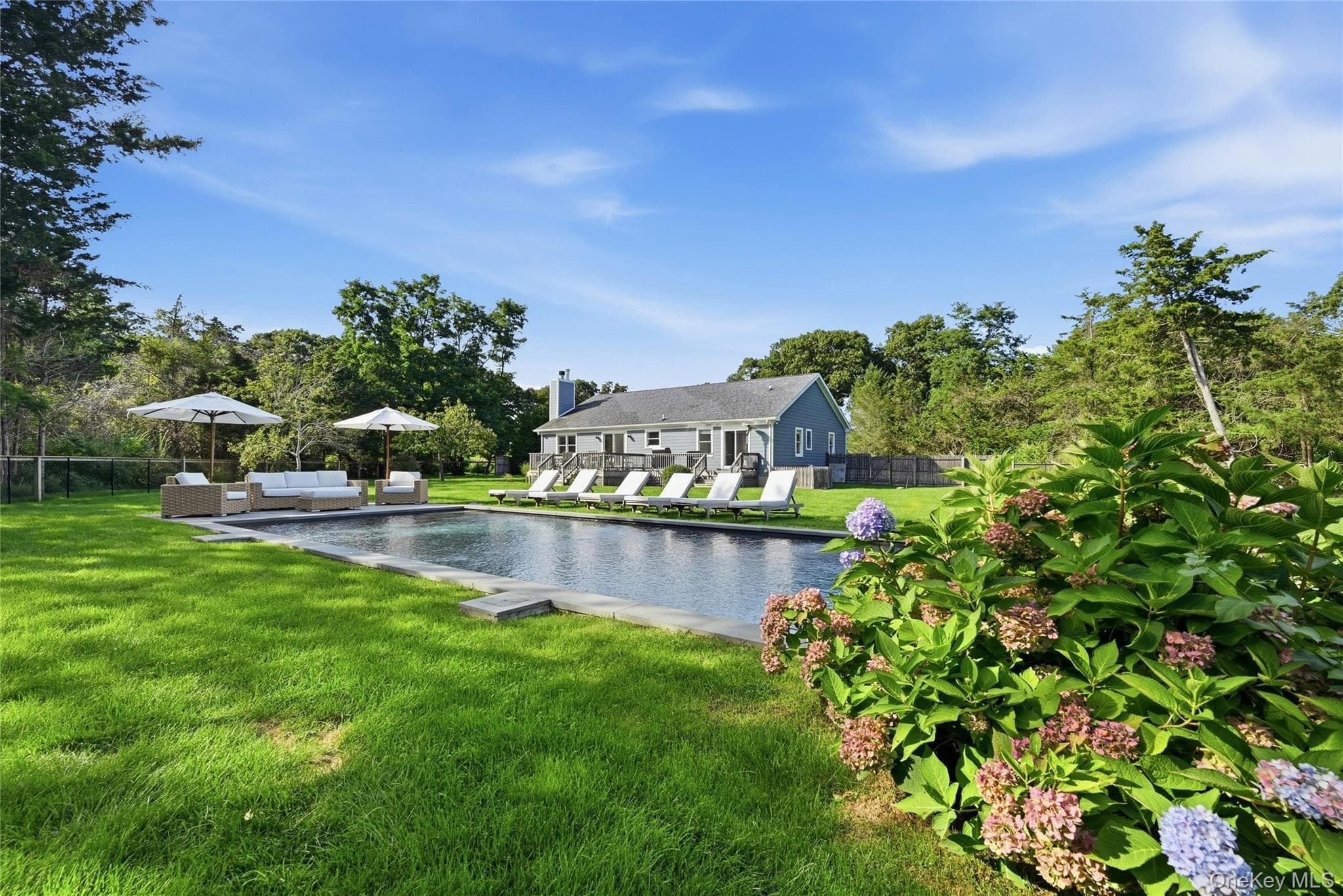 2737 Rocky Point Road, East Marion