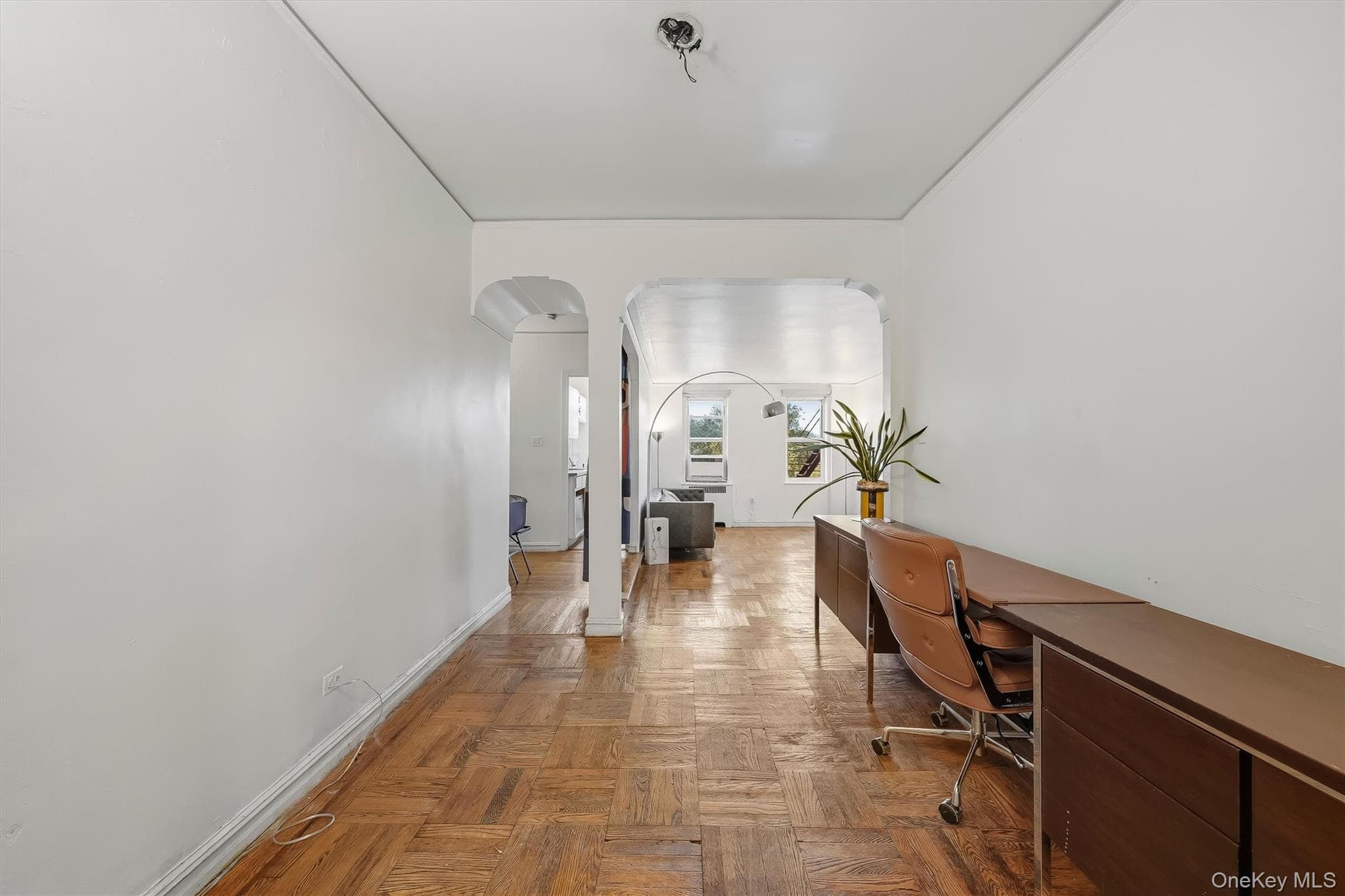 2160 Bronx Park Unit: 5D thumbnail 5