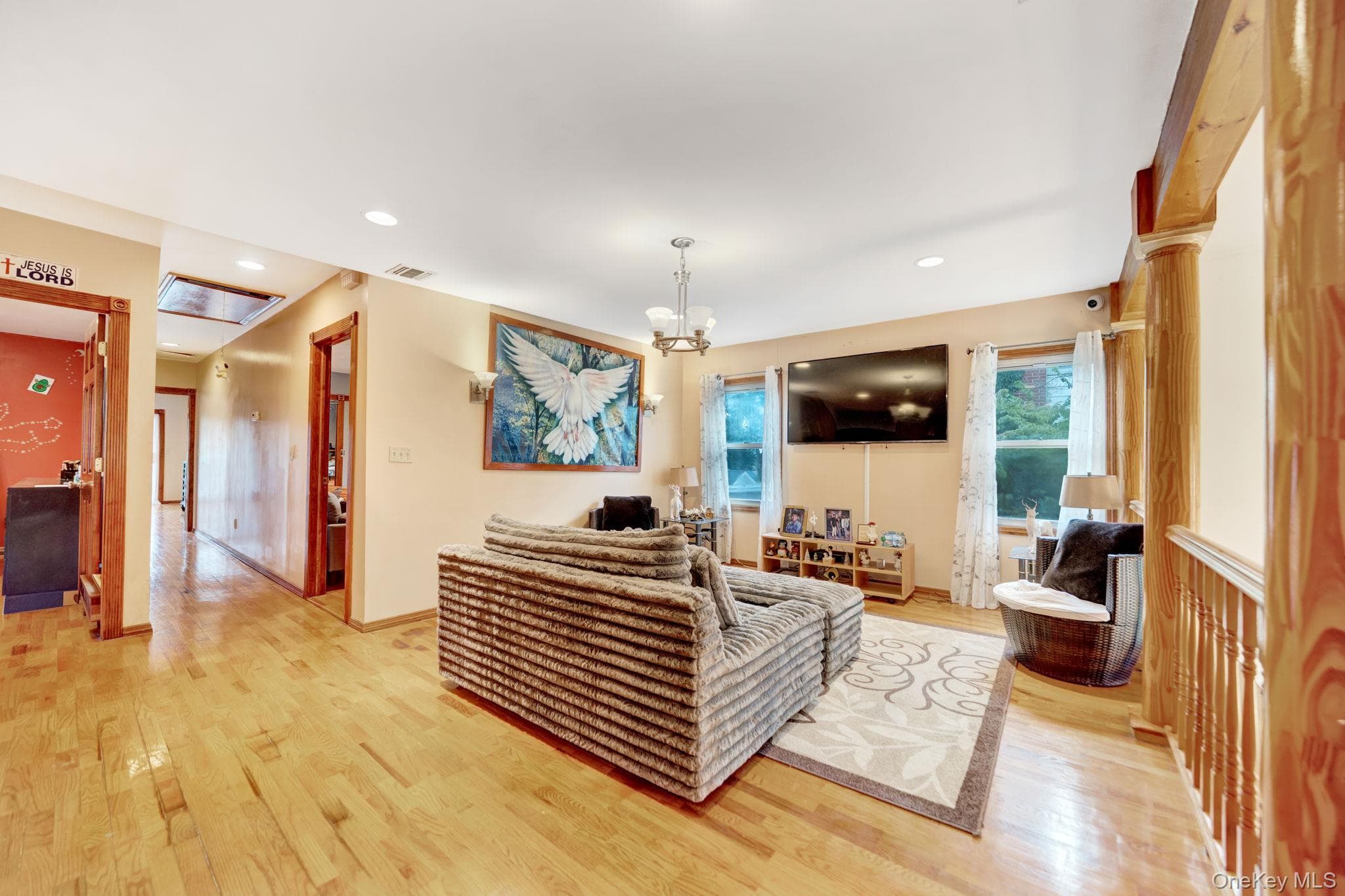 19014 Haywood Road thumbnail 25