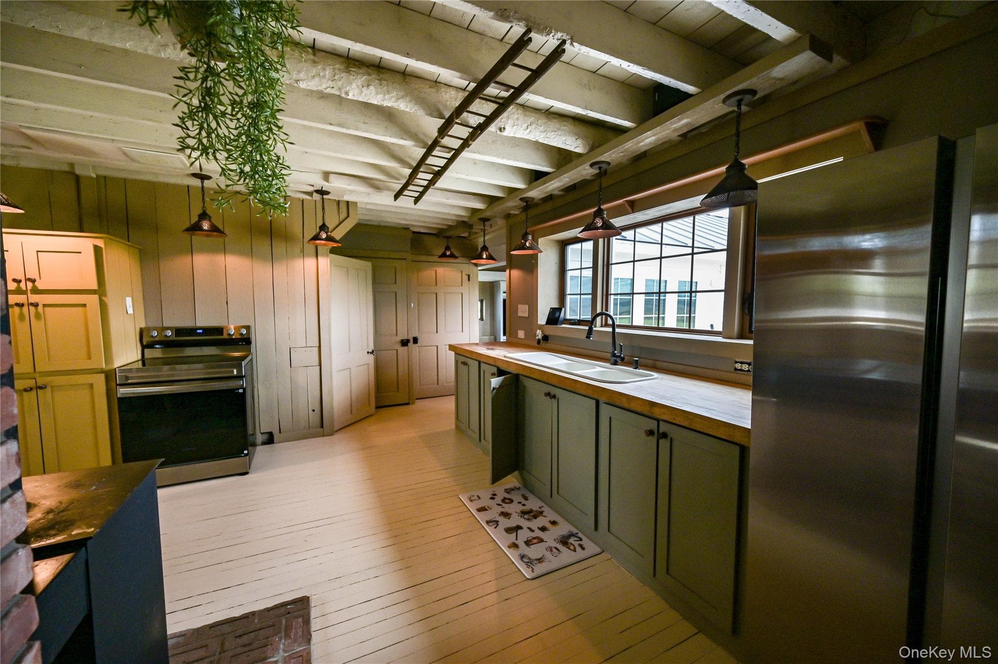 1702 Diary Hill Road thumbnail 17