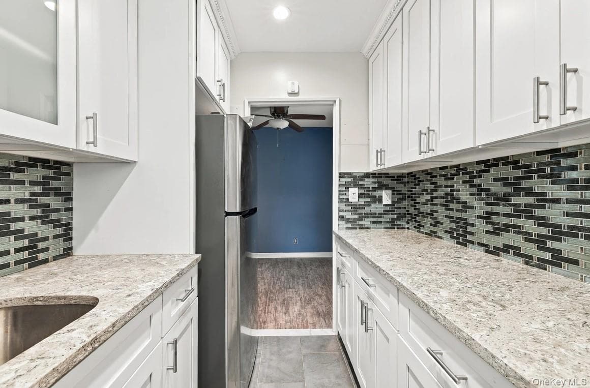 249-33 60th Avenue Unit: LOWER thumbnail 8
