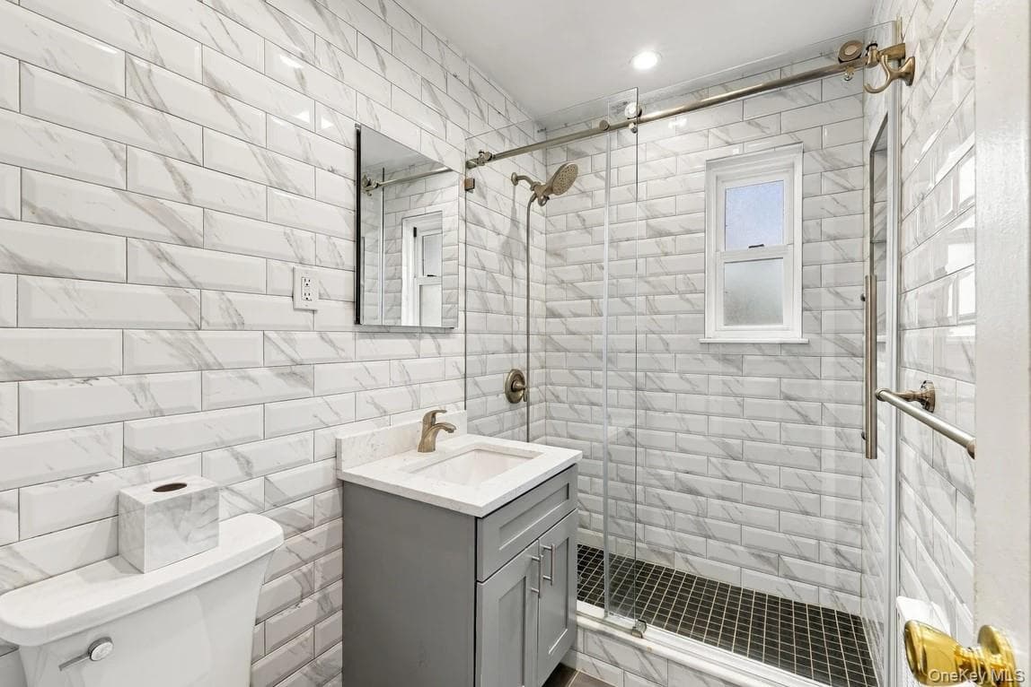 249-33 60th Avenue Unit: LOWER thumbnail 11