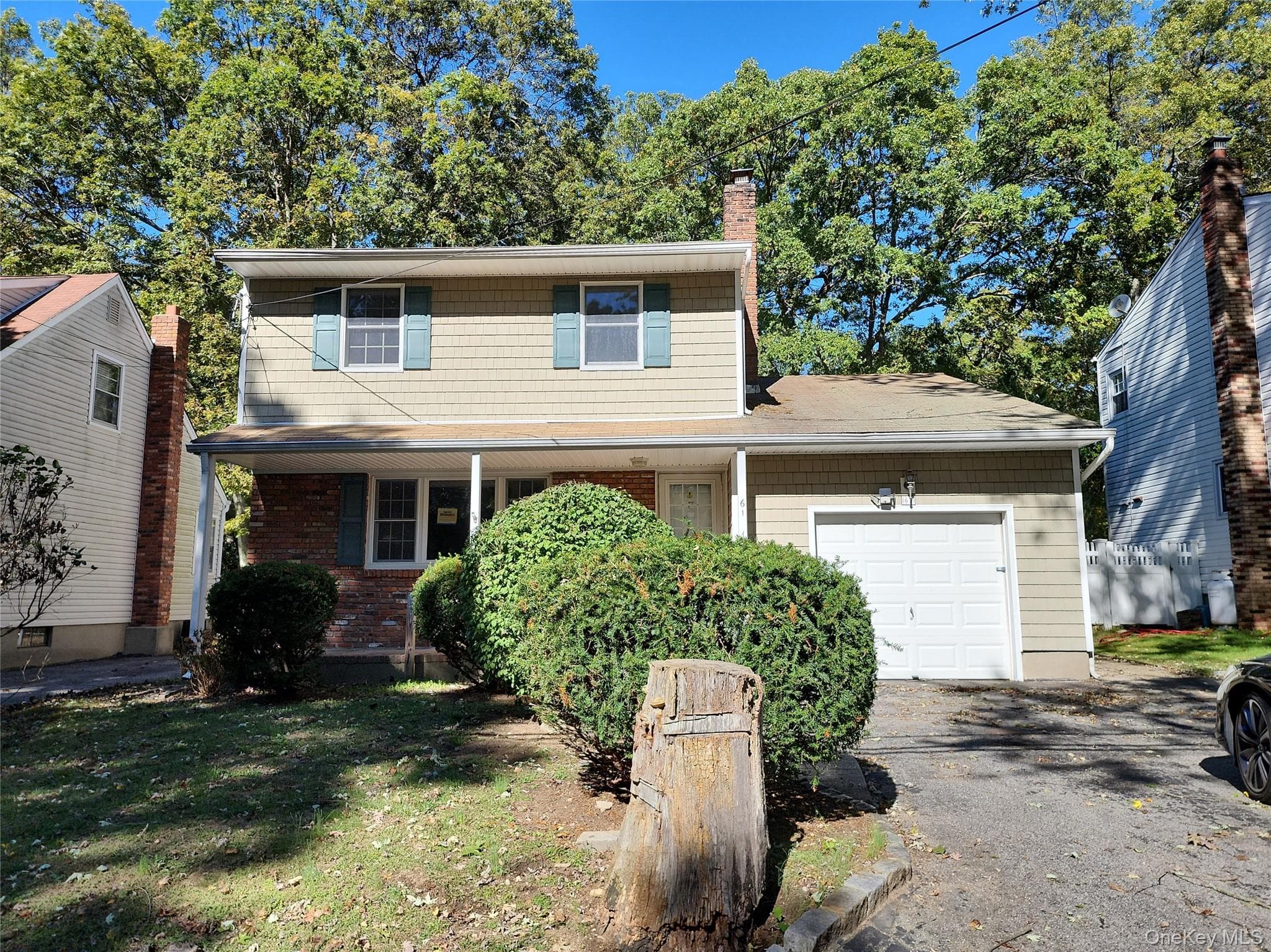 61 Pleasant Street, Huntington