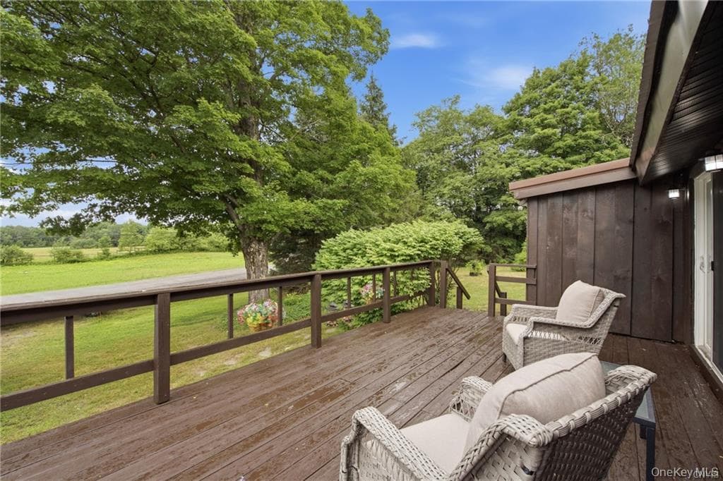 308 Jackson Road thumbnail 4