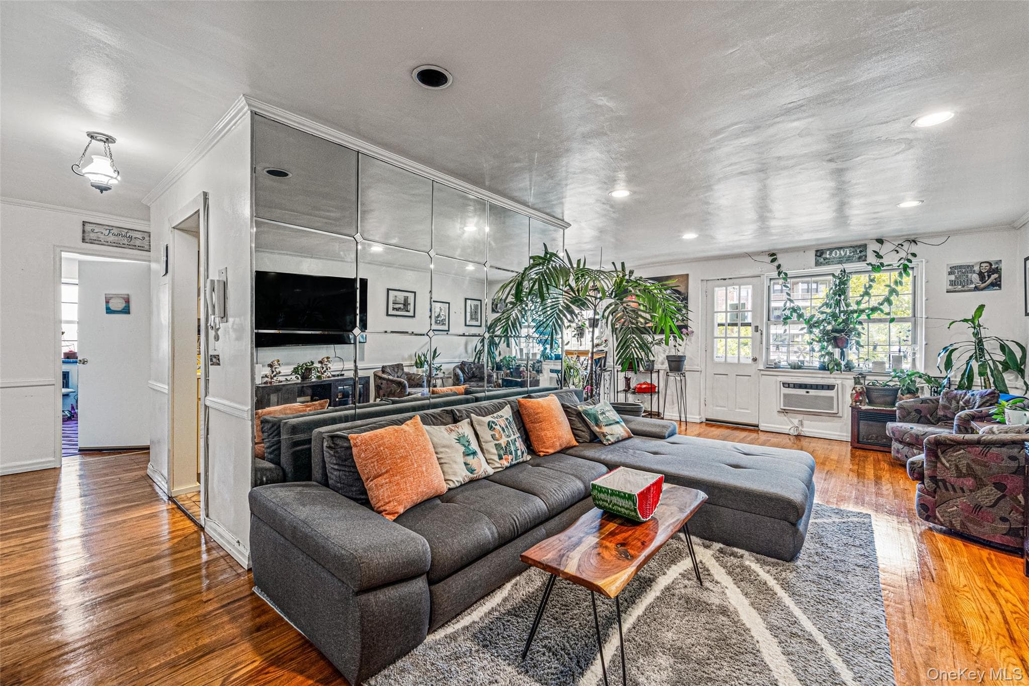 8429 153rd Avenue Unit: 3CD thumbnail 4