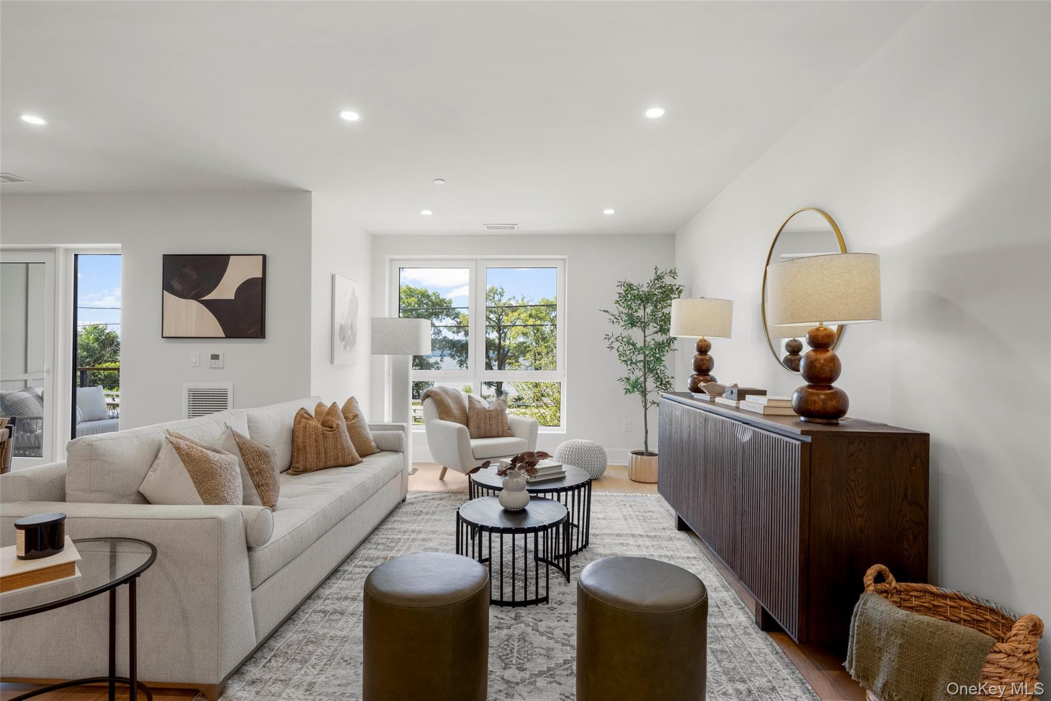 25 S Riverside Avenue Unit: 211 thumbnail 10