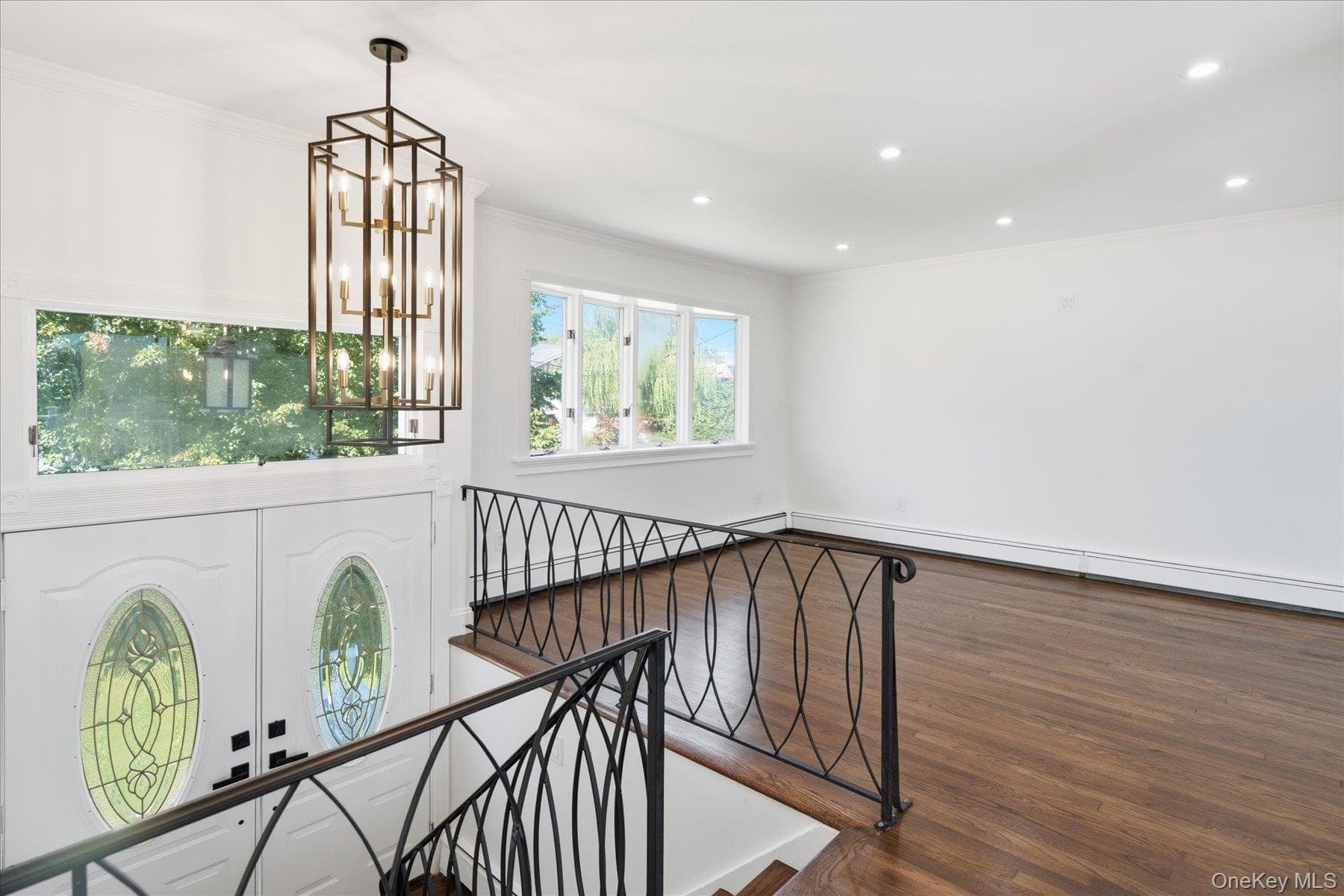 14 Garfield Place thumbnail 3