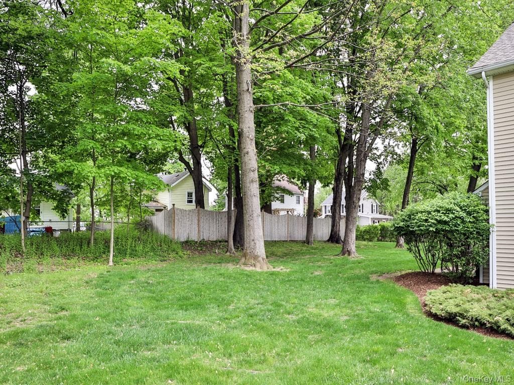 25 Village Cove thumbnail 16