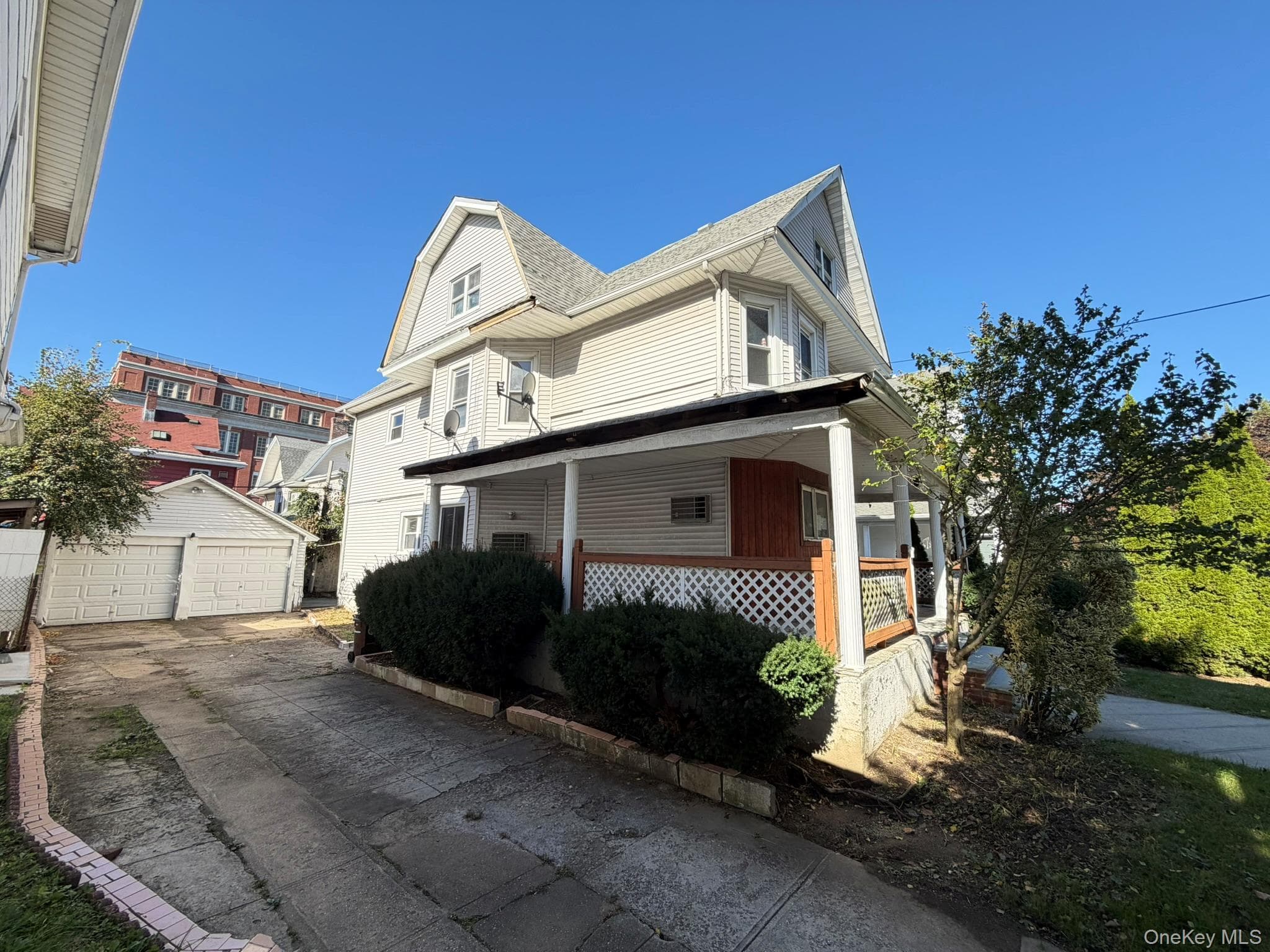 8658 110th Street thumbnail 4