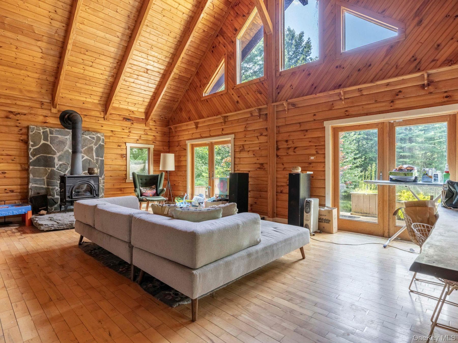 11 Spruce Hill Road thumbnail 8