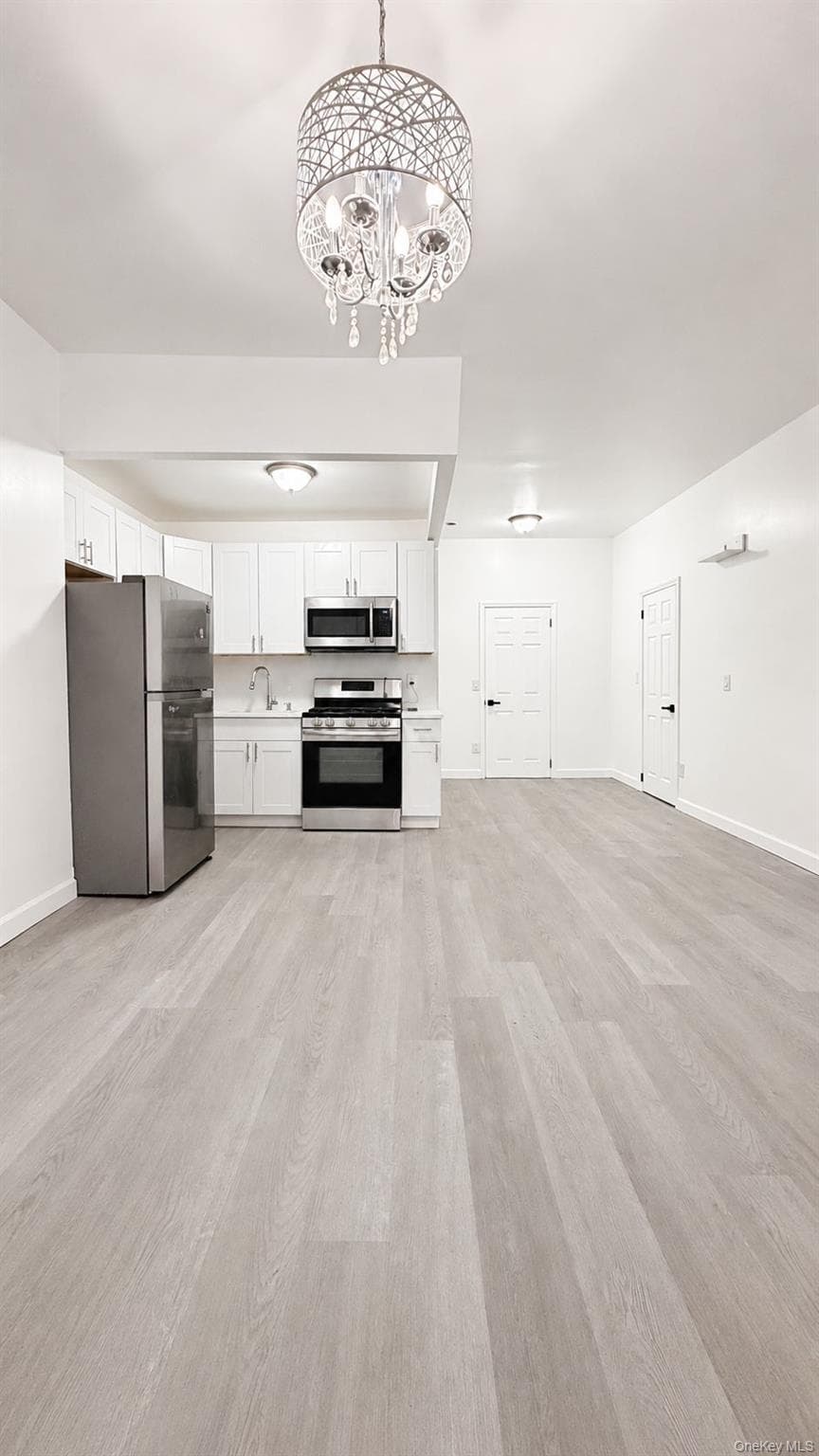 927 Summit Avenue thumbnail 17