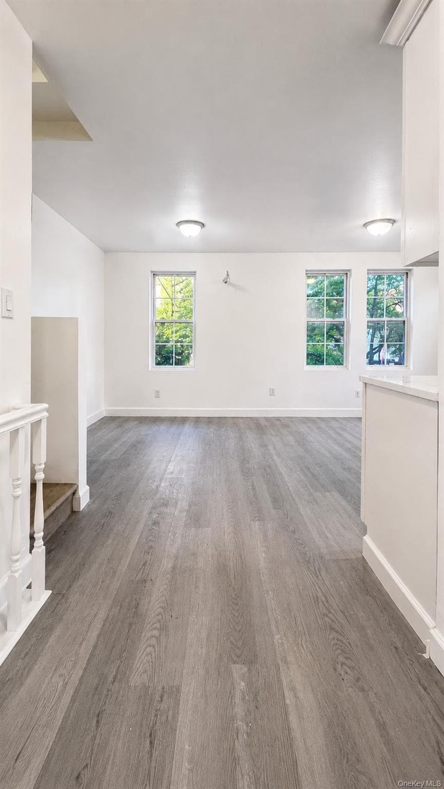 927 Summit Avenue thumbnail 4