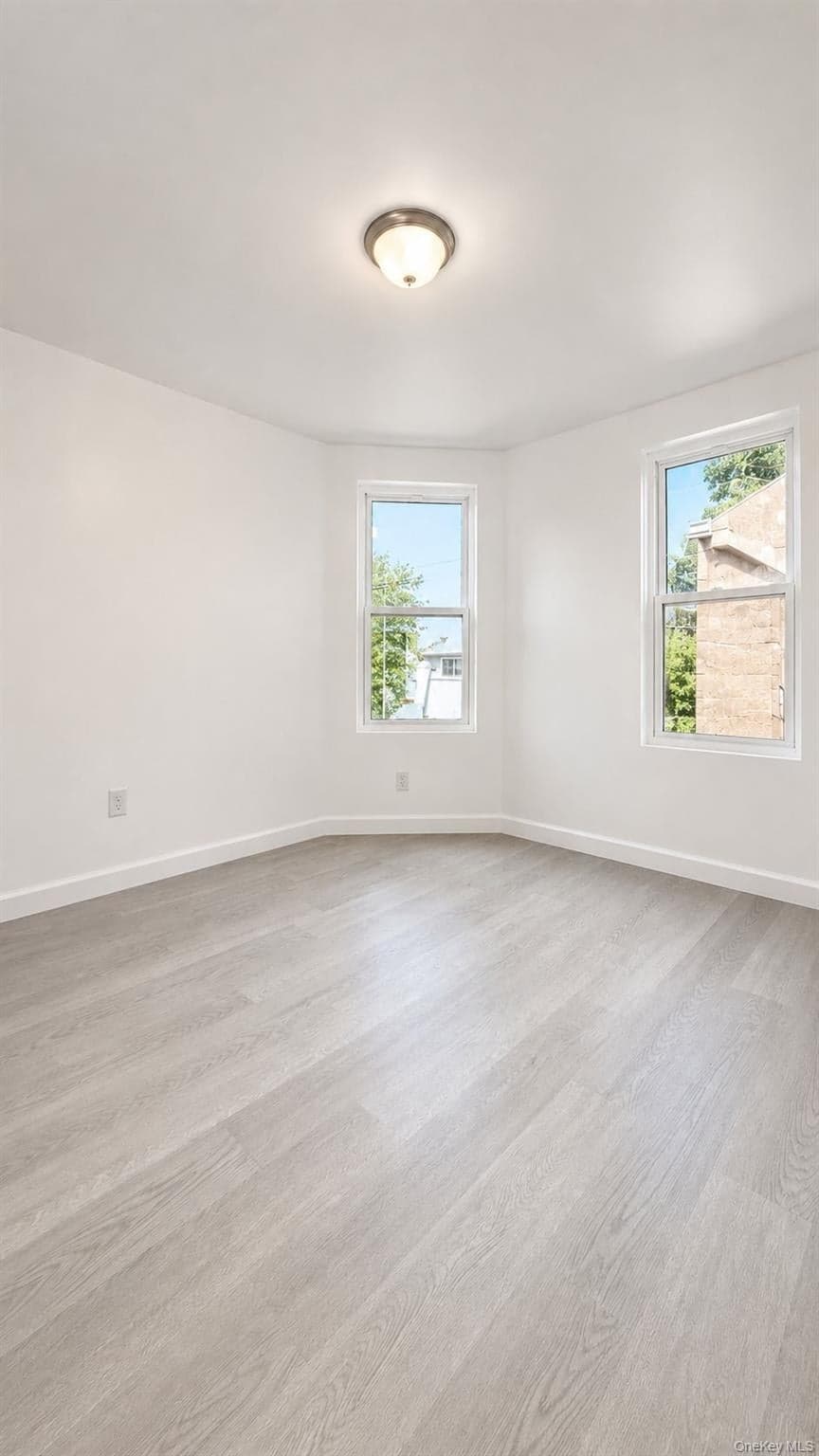 927 Summit Avenue thumbnail 8